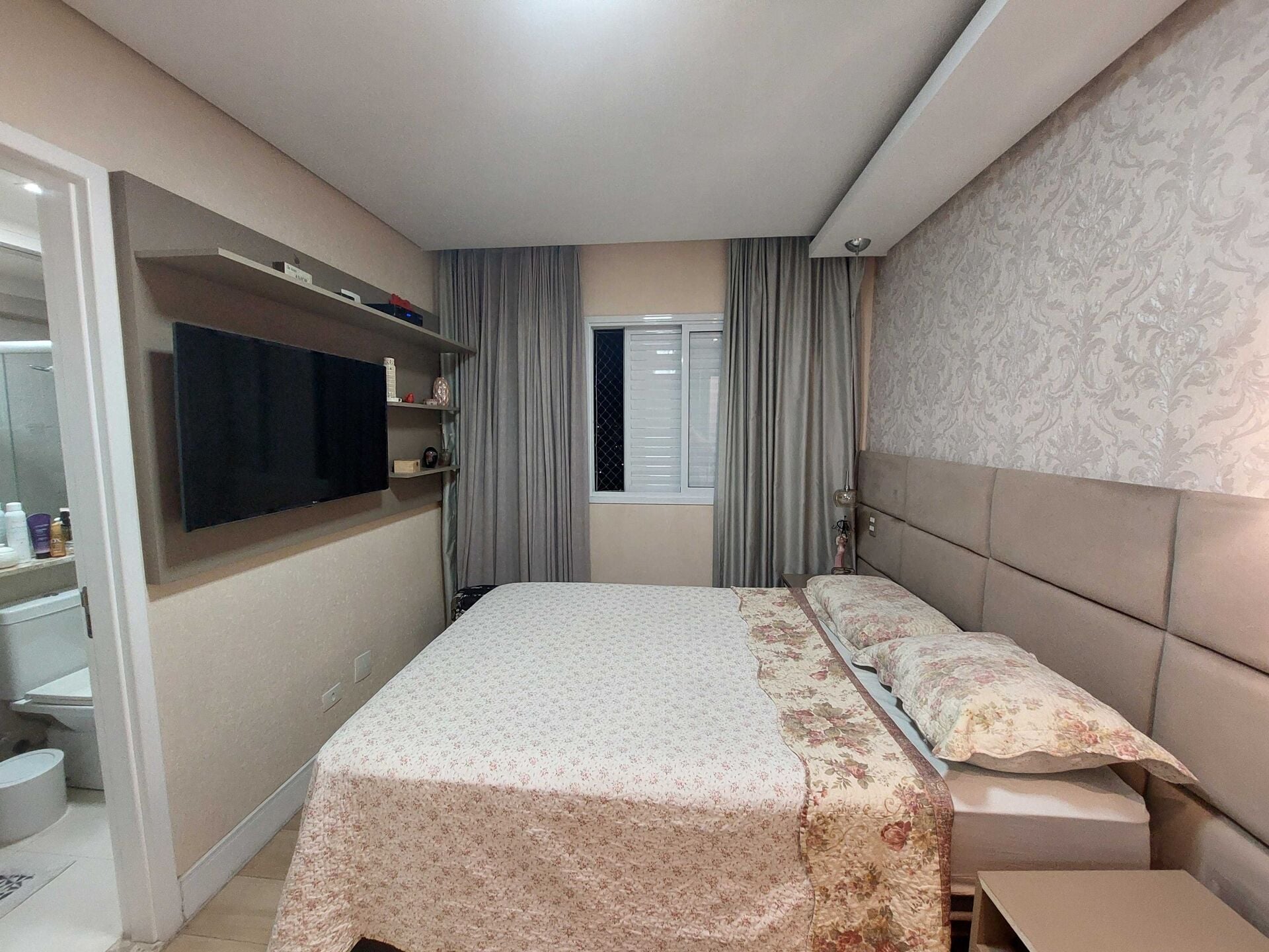Apartamento 95 · 2 dorm. — Suíte