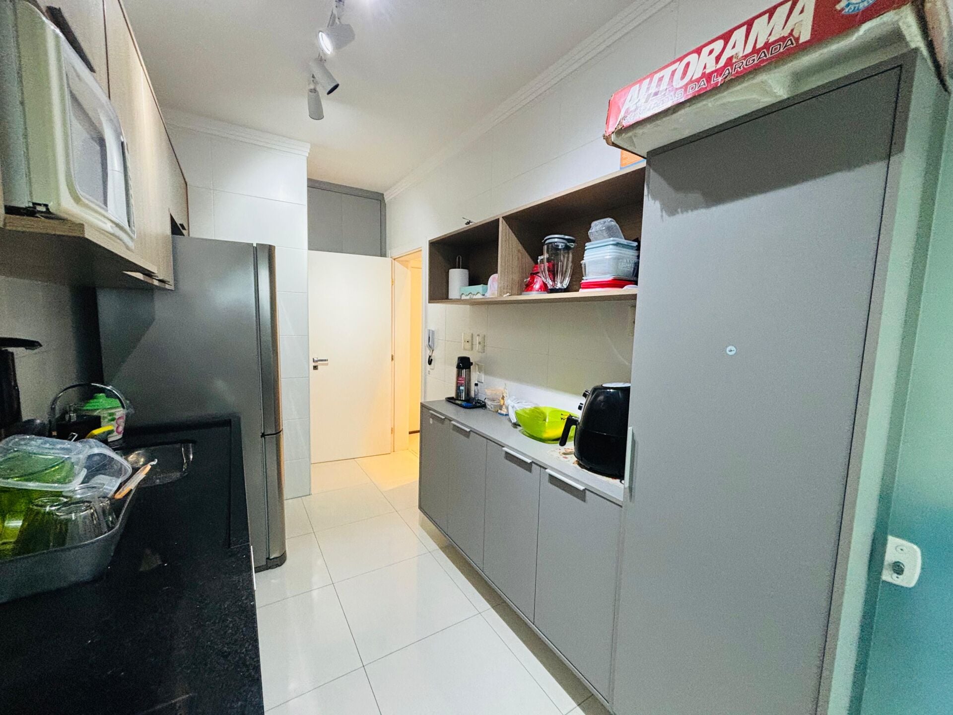 Apartamento 145 · 2 dorm. — Cozinha