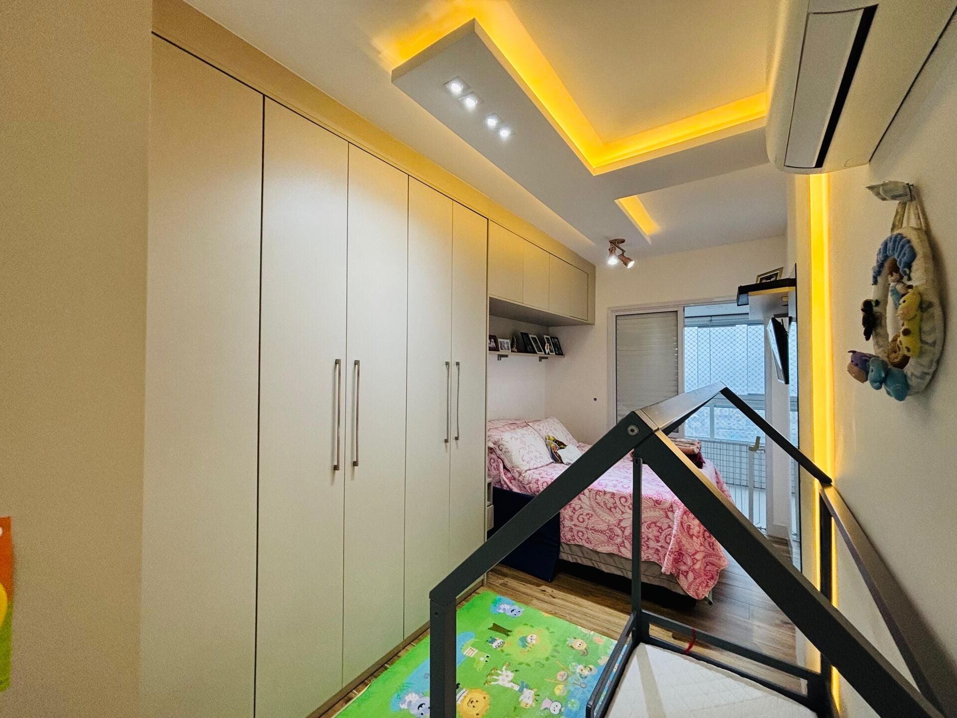 Apartamento 145 · 2 dorm. — Suíte