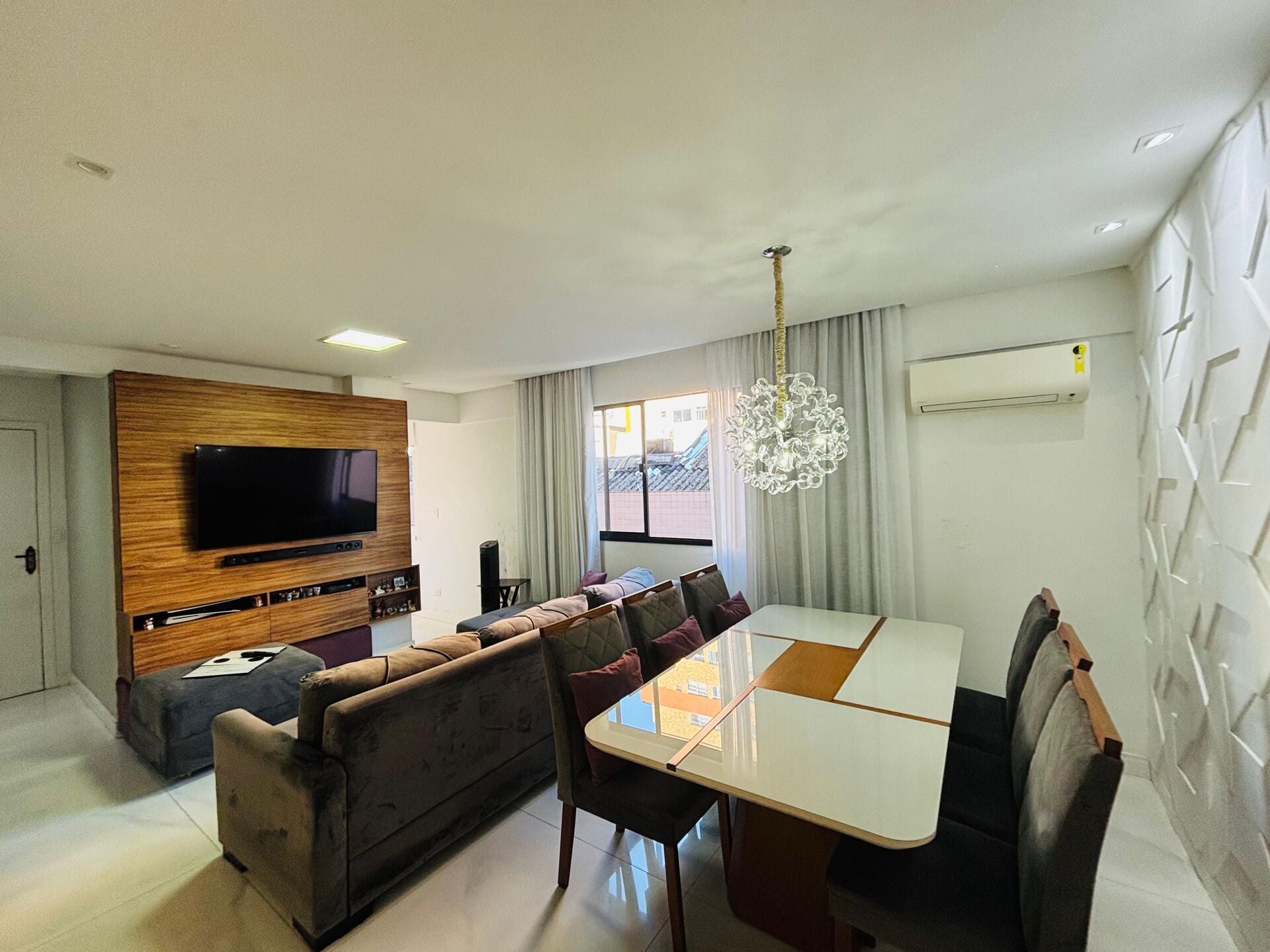 Apartamento 21 · 4 dorm.
