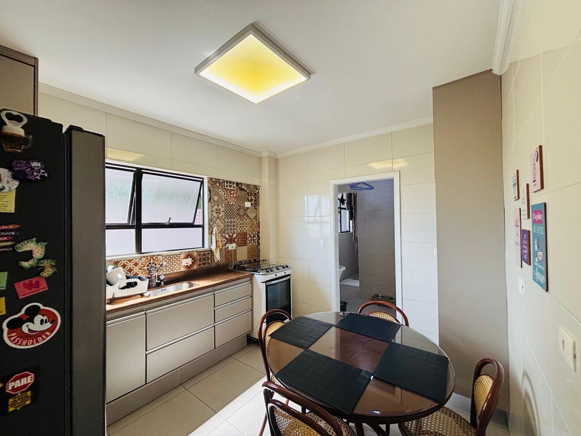 Apartamento 21 · 4 dorm. — Cozinha