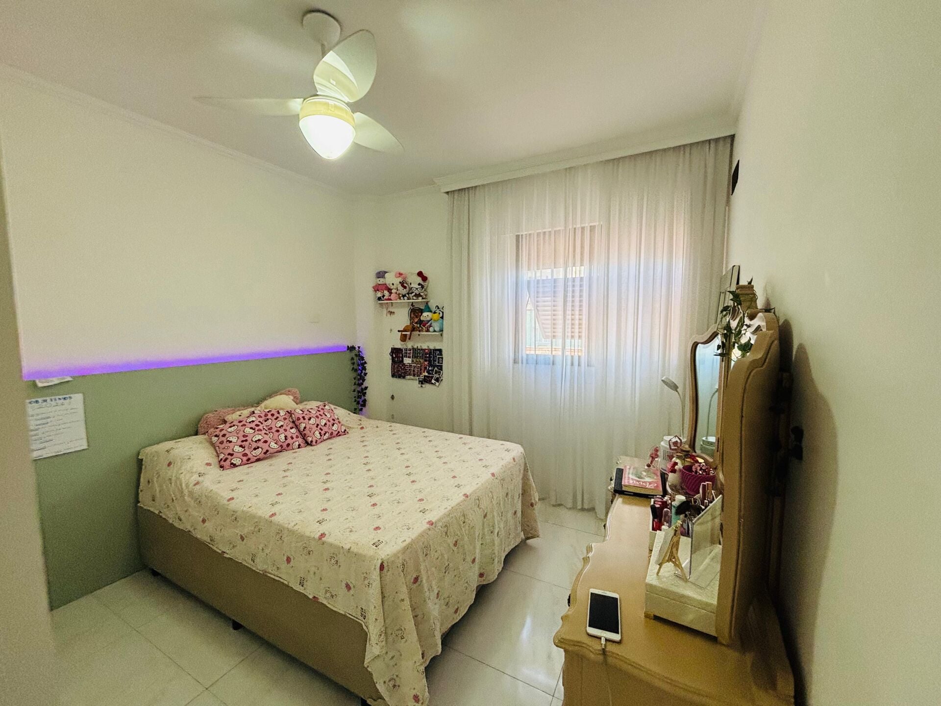 Apartamento 21 · 4 dorm. — Suíte