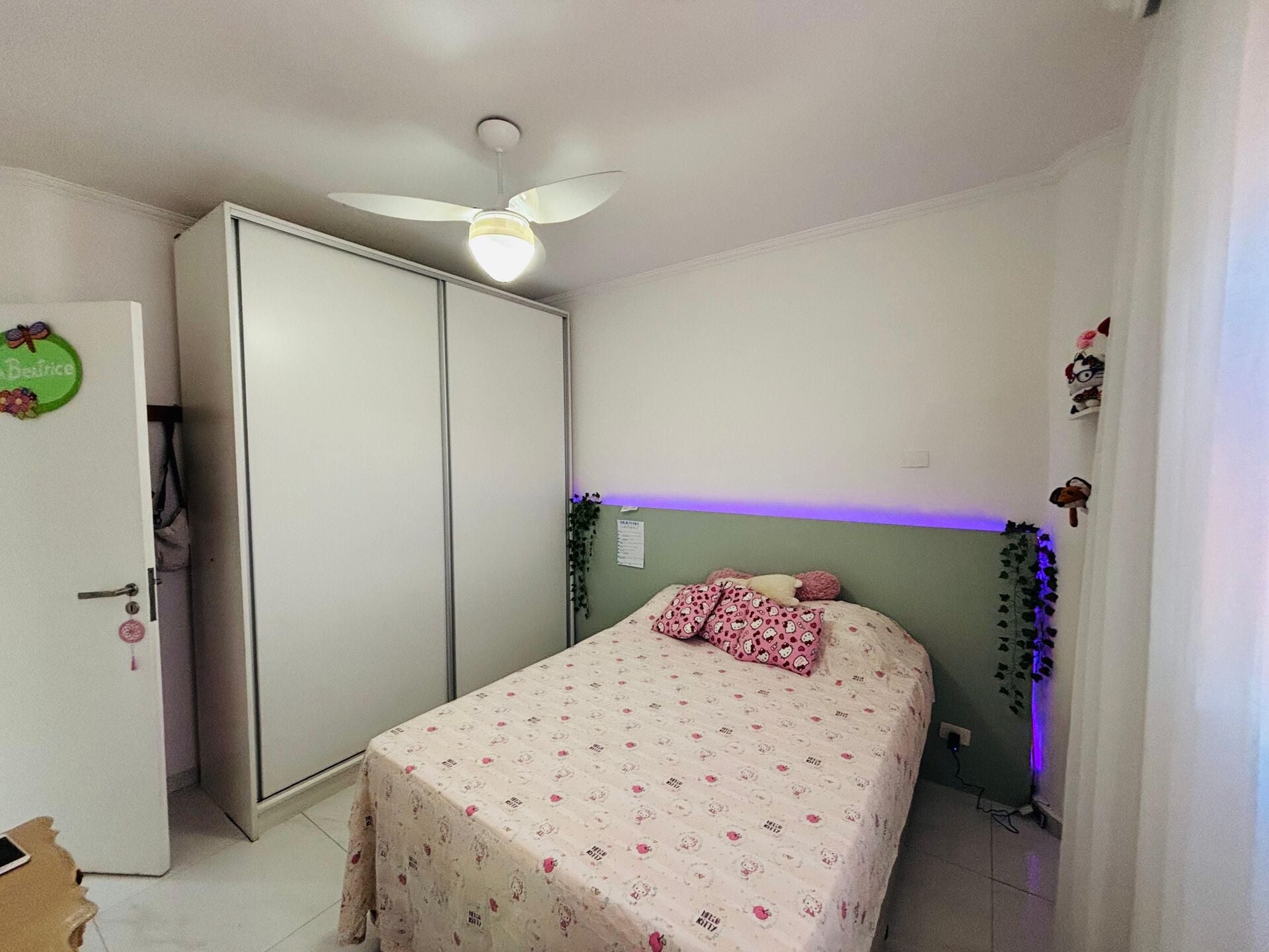 Apartamento 21 · 4 dorm. — Suíte