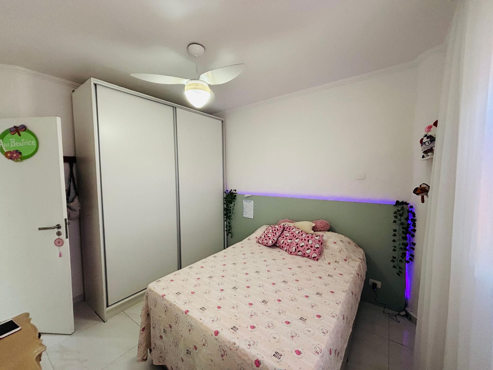 Apartamento 21 · 4 dorm. — Suíte