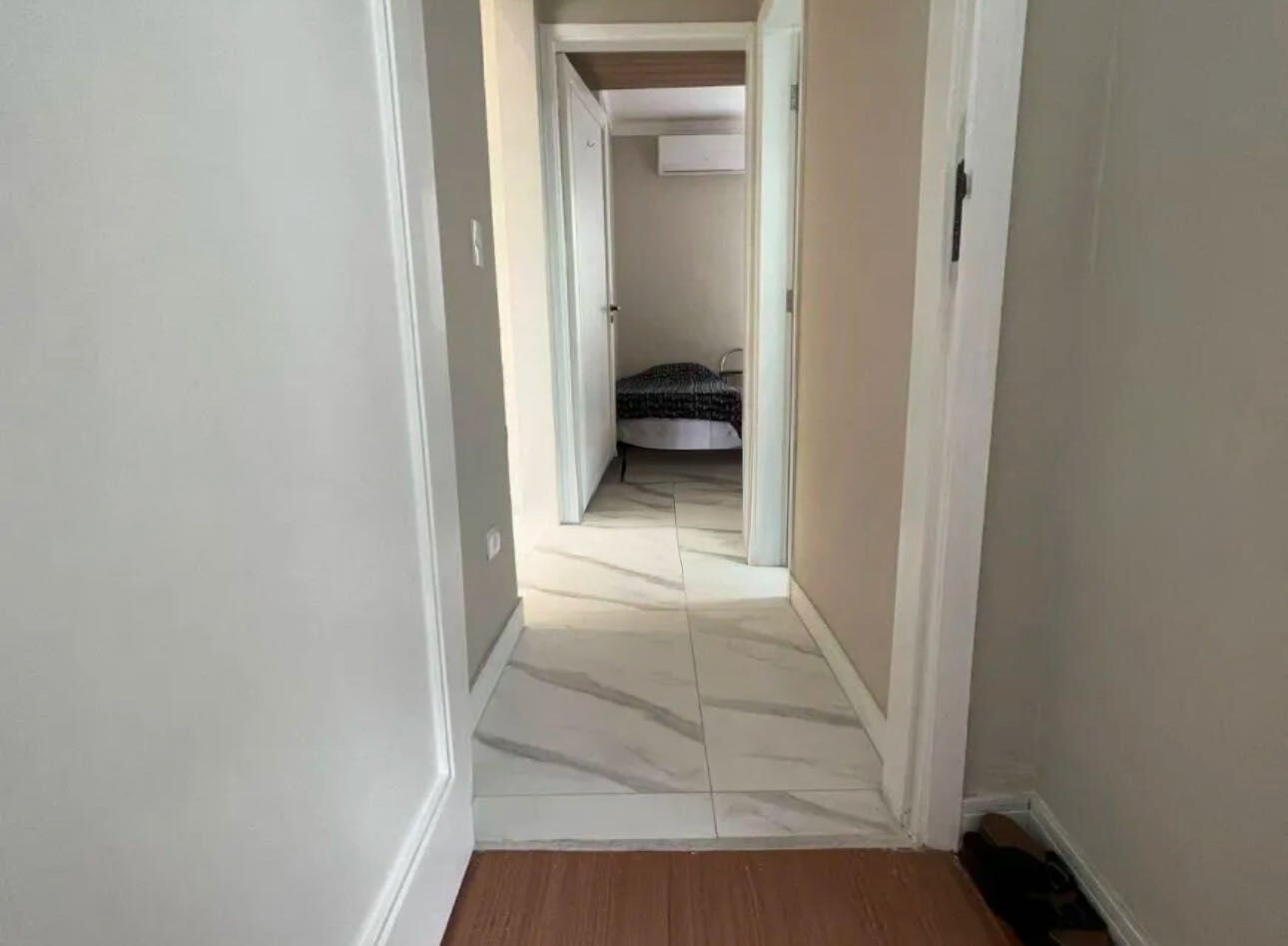 Apartamento 93 · 3 dorm. — Circulação