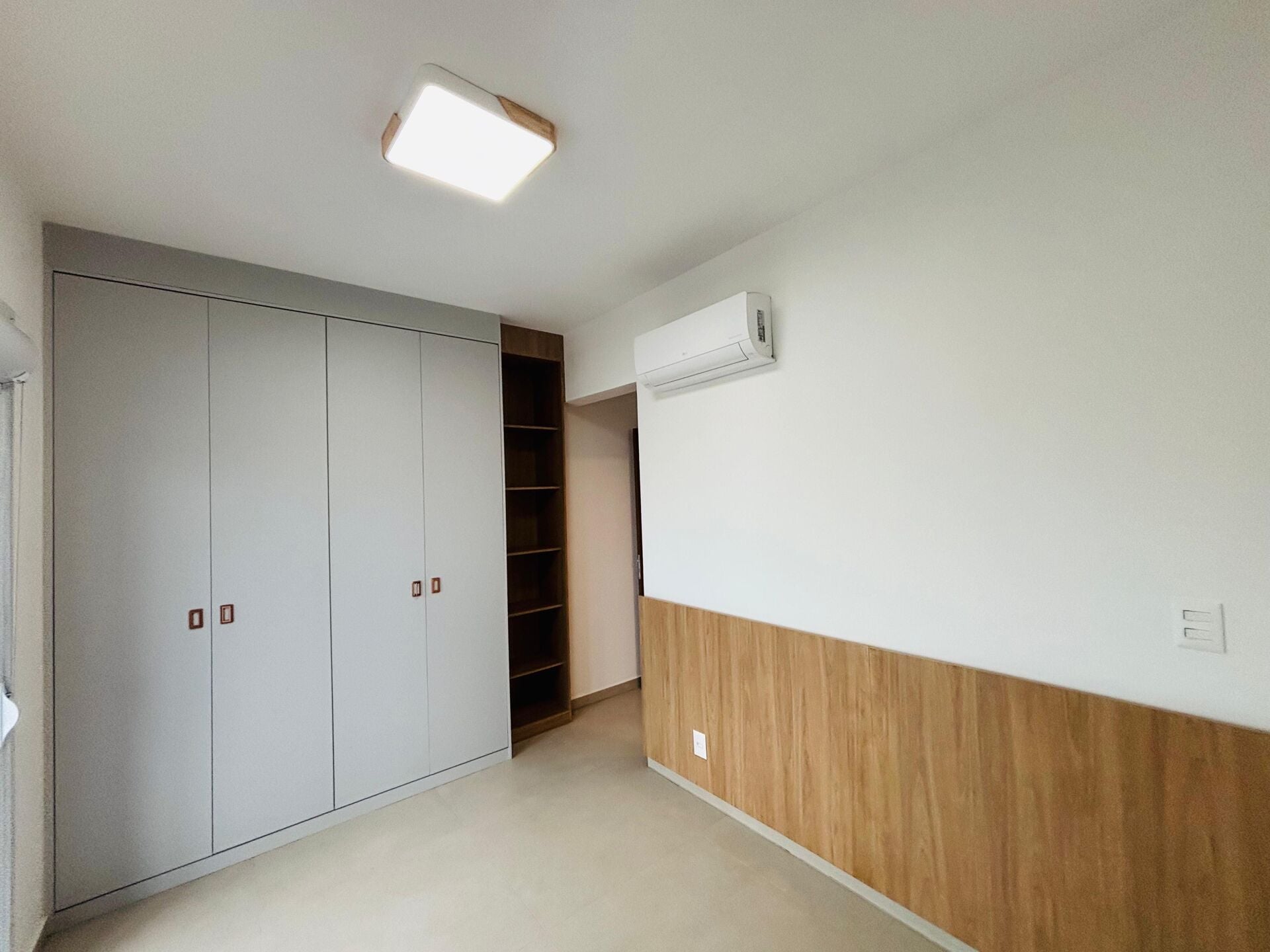 Apartamento 134 · 2 dorm. — Suíte 1