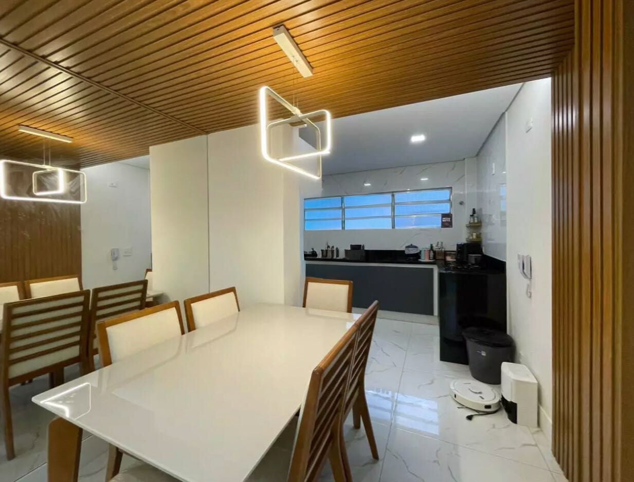 Apartamento 32 · 3 dorm. — Sala de jantar