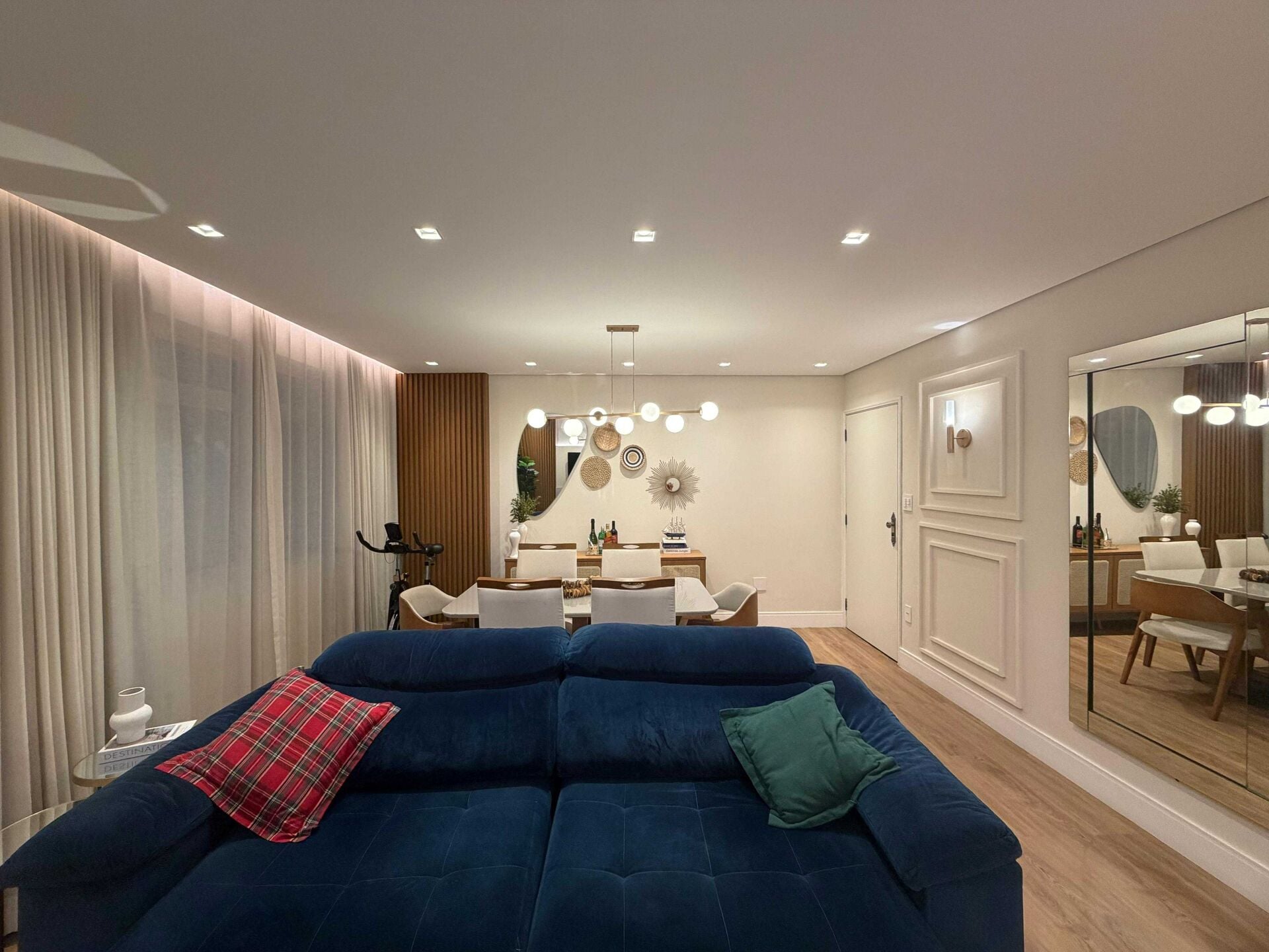 Apartamento 51 · 3 dorm. — Sala