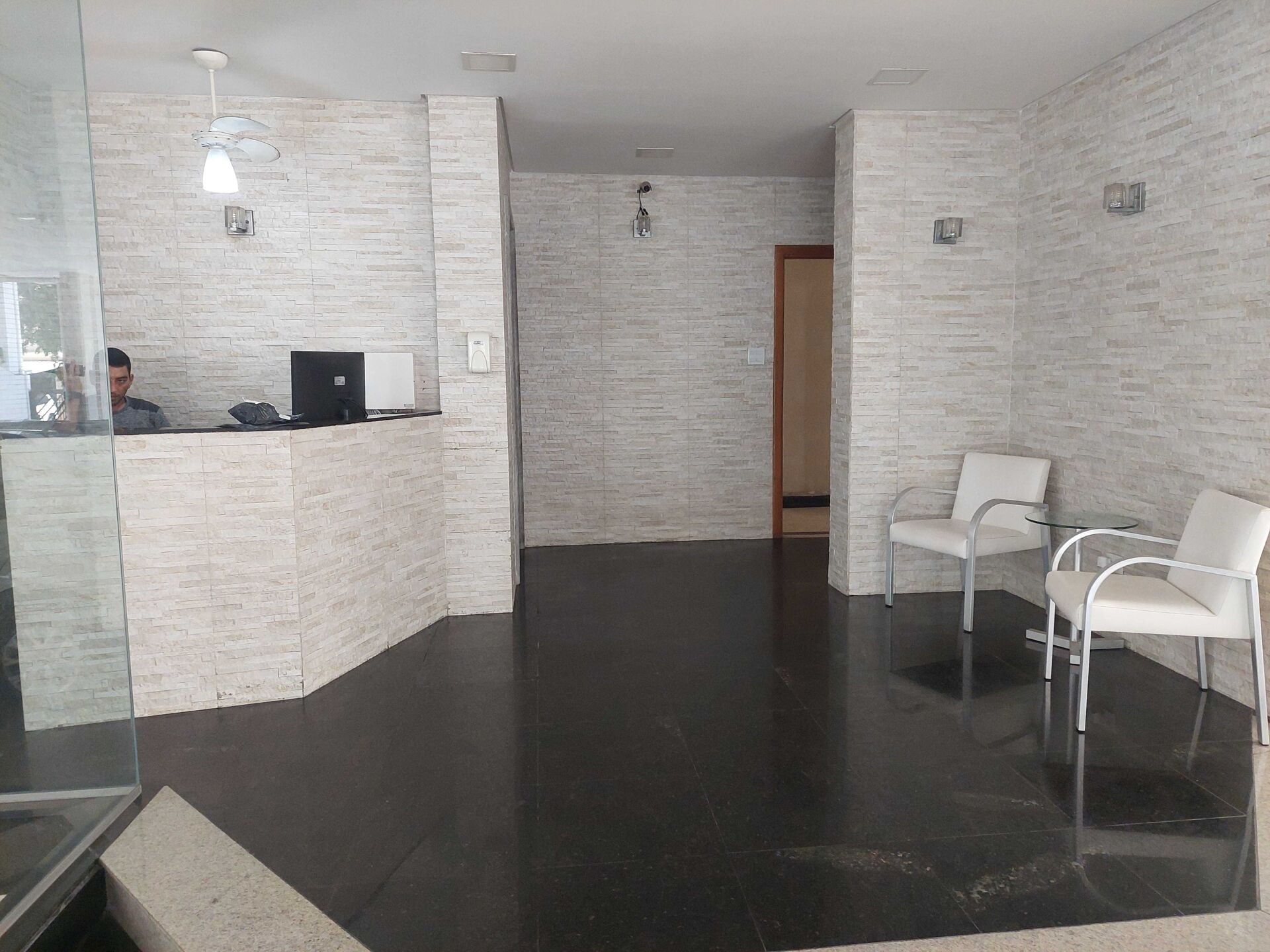 Apartamento 93 · 2 dorm. — Circulação