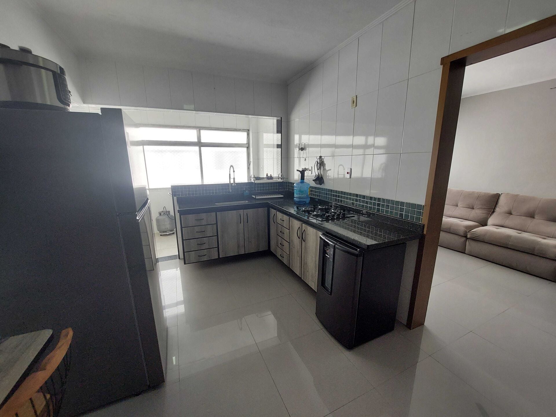 Apartamento 93 · 2 dorm. — Cozinha