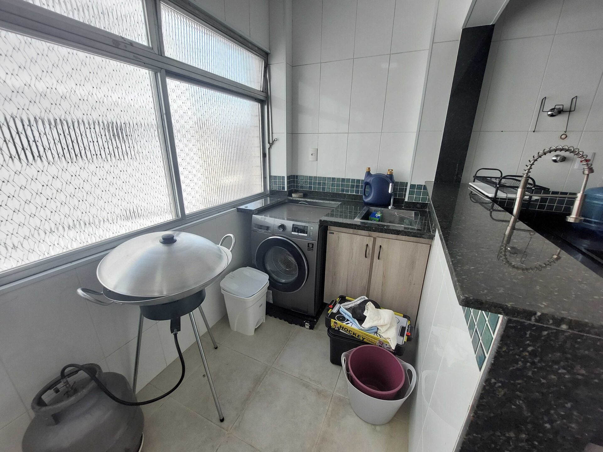 Apartamento 93 · 2 dorm. — Área de serviço