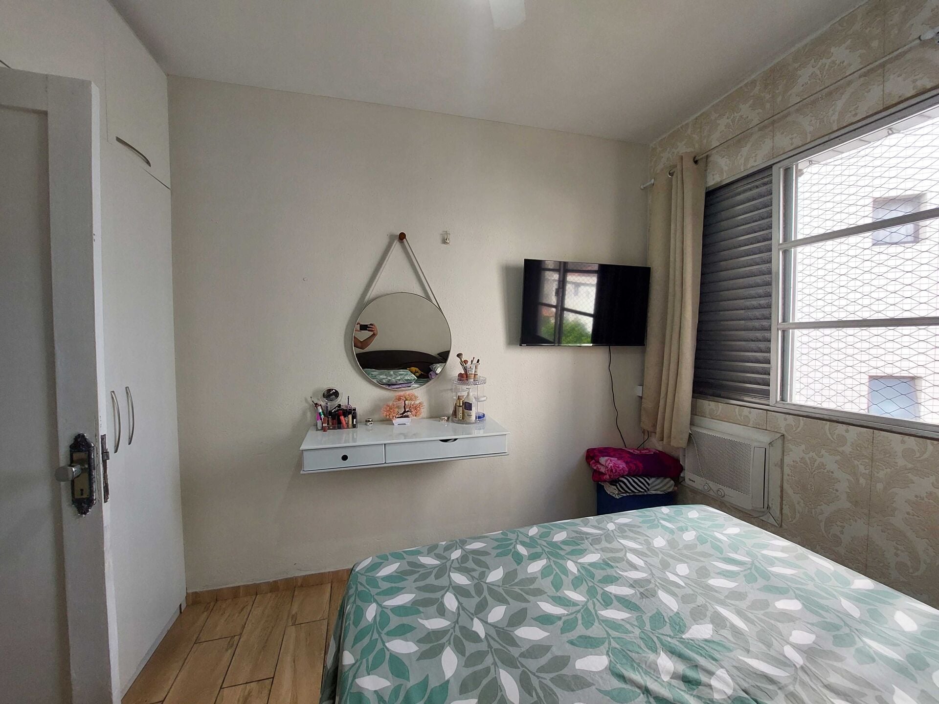 Apartamento 35 · 2 dorm. — Quarto 1