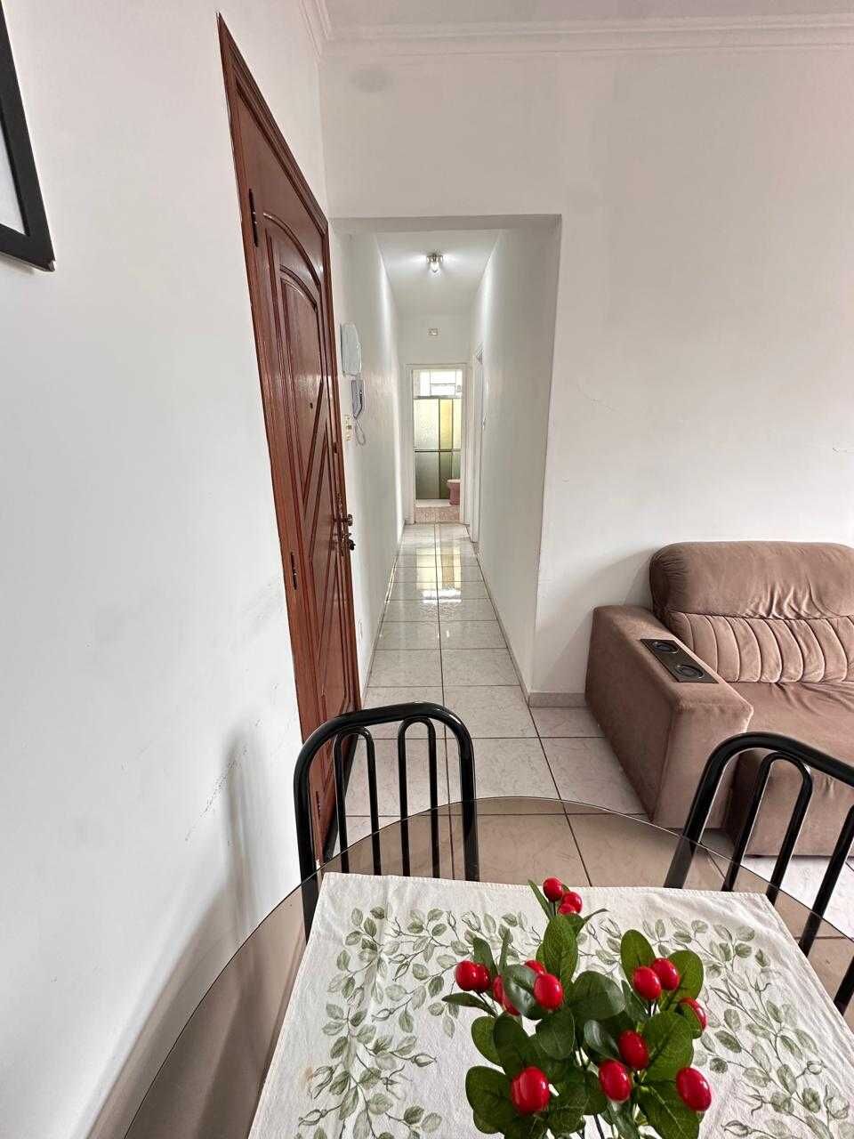 Apartamento · 2 dorm. — Sala