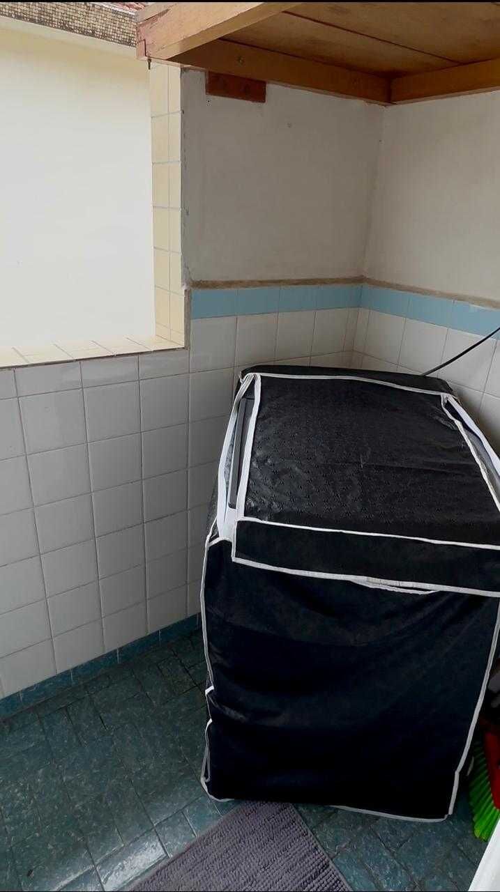 Apartamento · 2 dorm. — Área de serviço