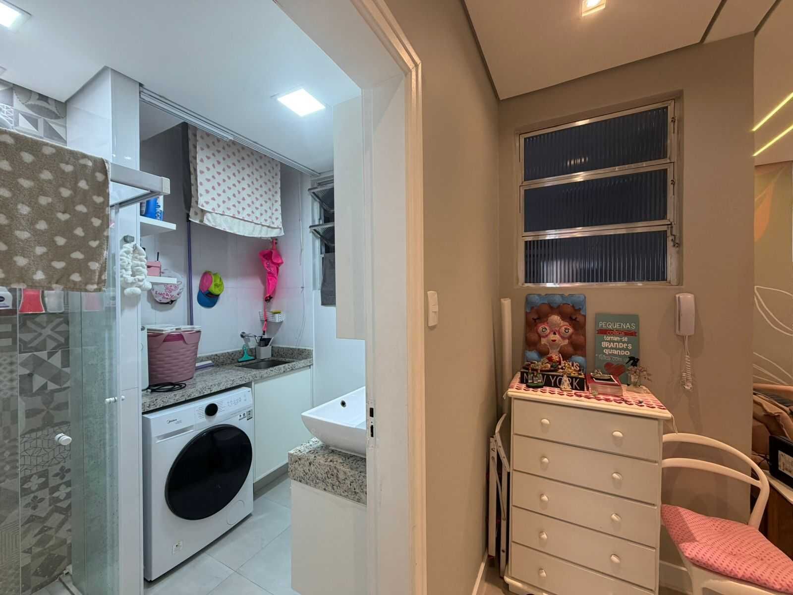 Apartamento 35 · 2 dorm. — Área de serviço