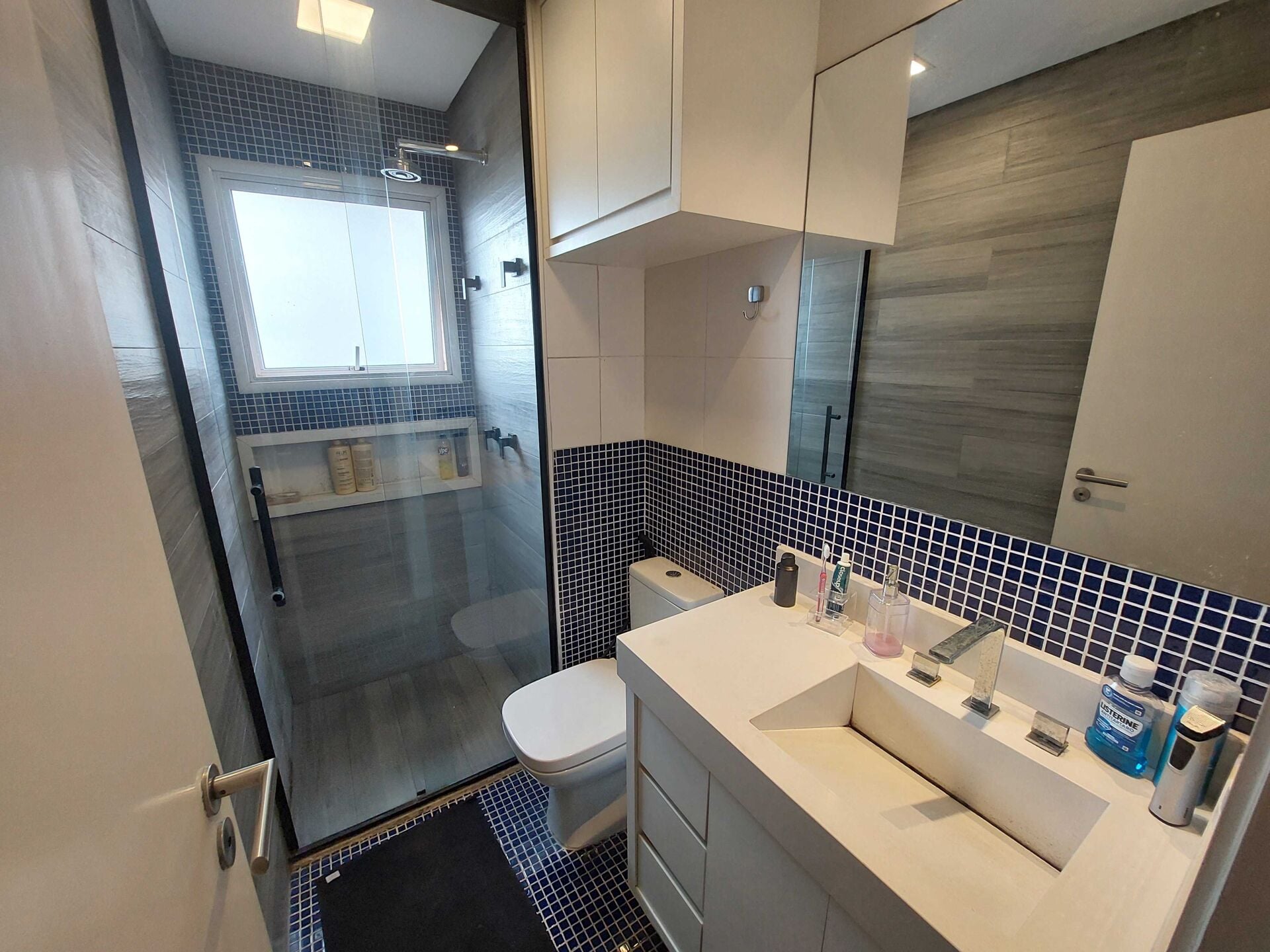 Apartamento 222 · 2 dorm. — Banheiro suite