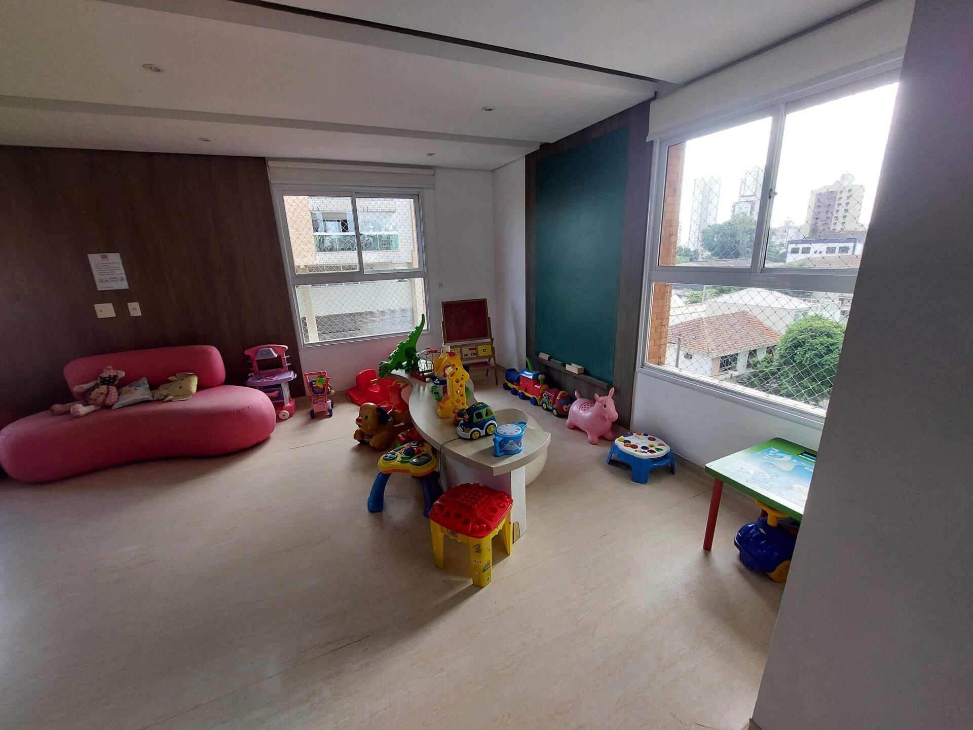 Apartamento 222 · 2 dorm. — Lazer
