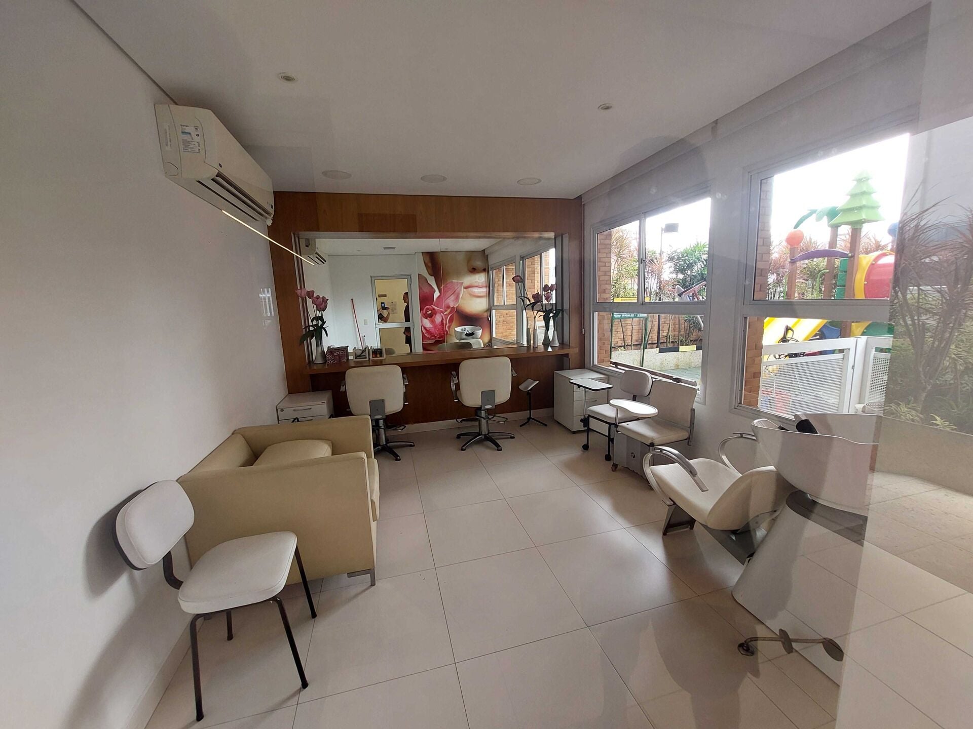 Apartamento 222 · 2 dorm. — Lazer coworking