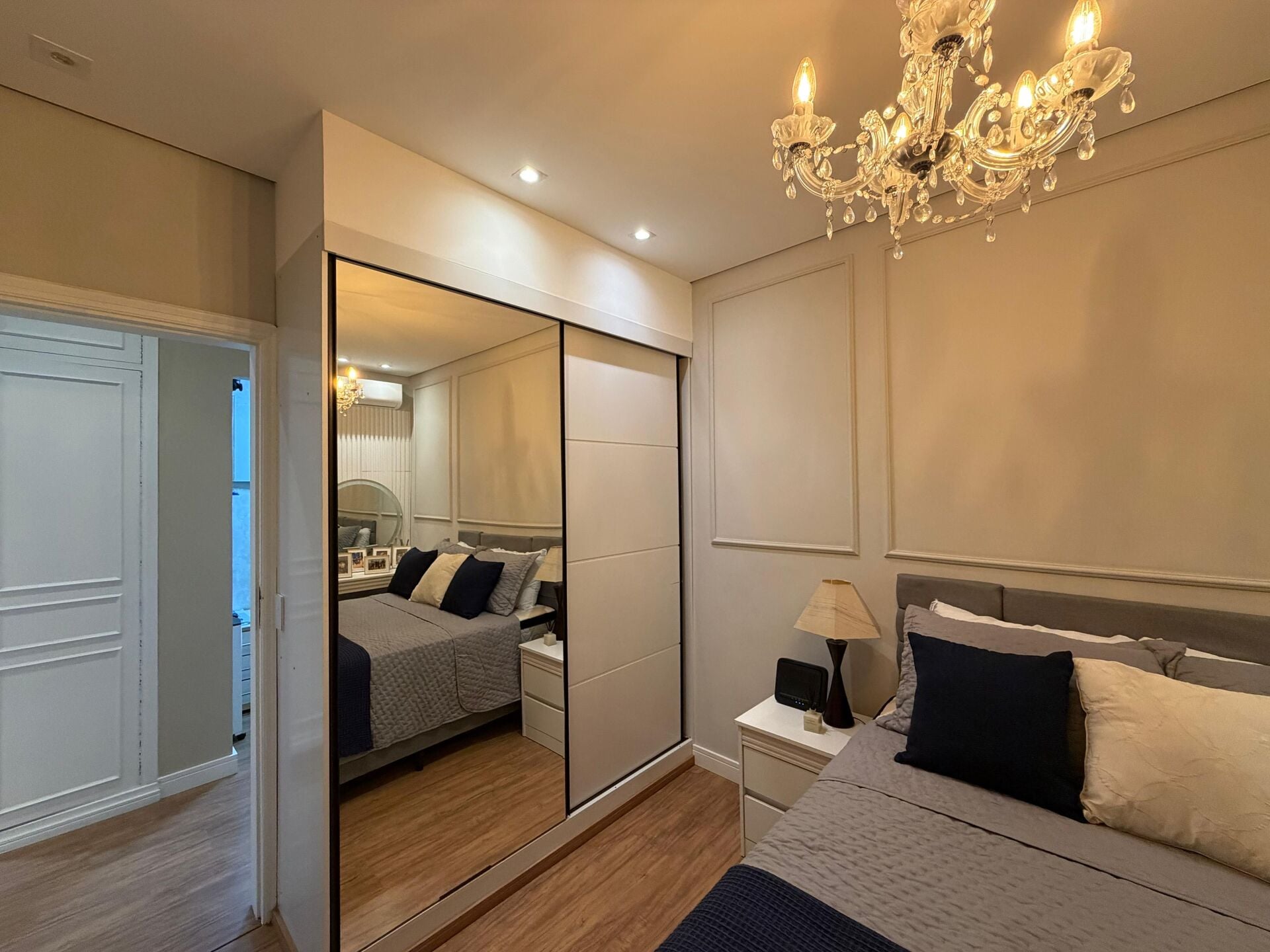 Apartamento 102 · 3 dorm. — Suíte 1