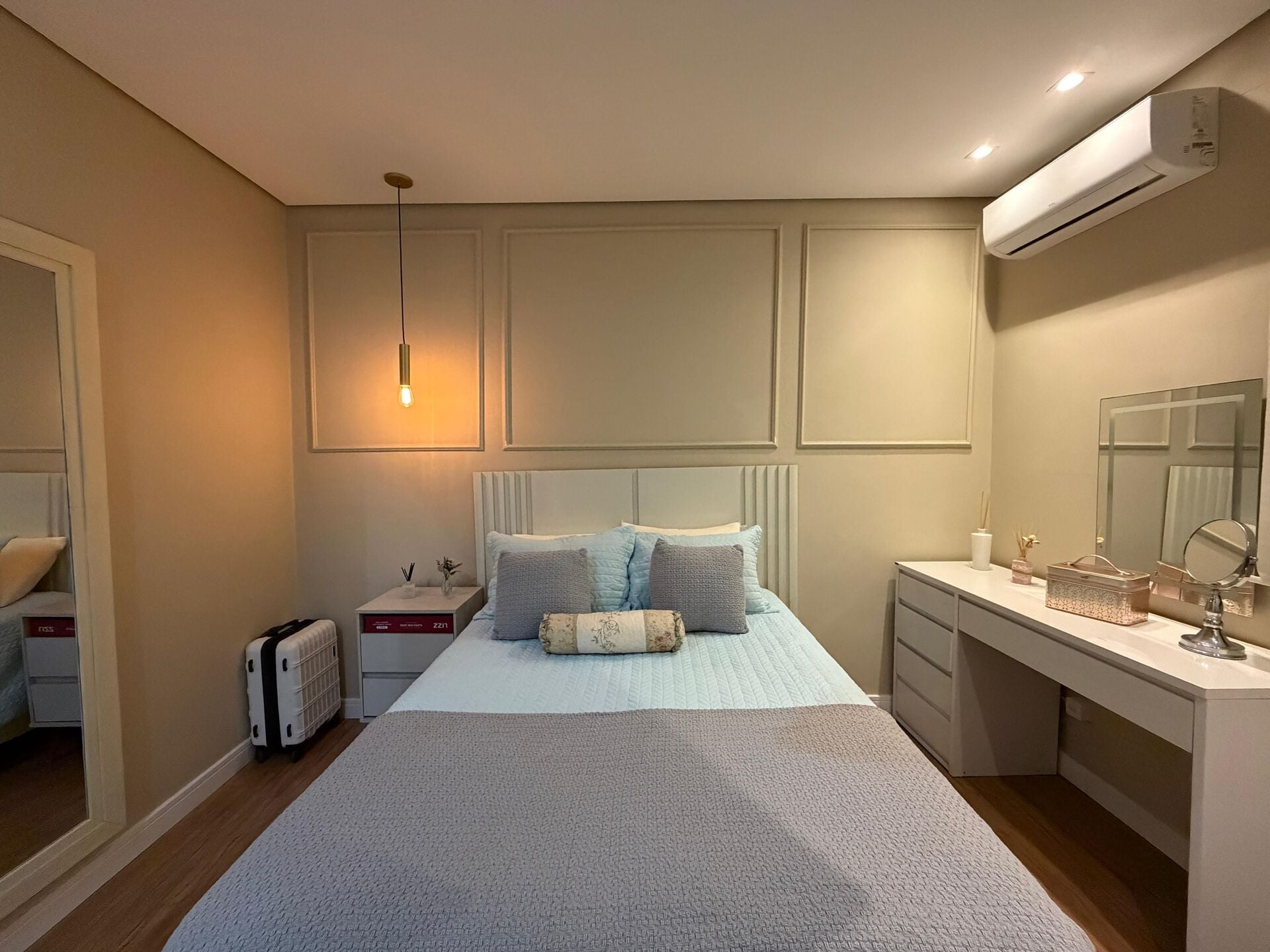 Apartamento 102 · 3 dorm. — Suíte 3
