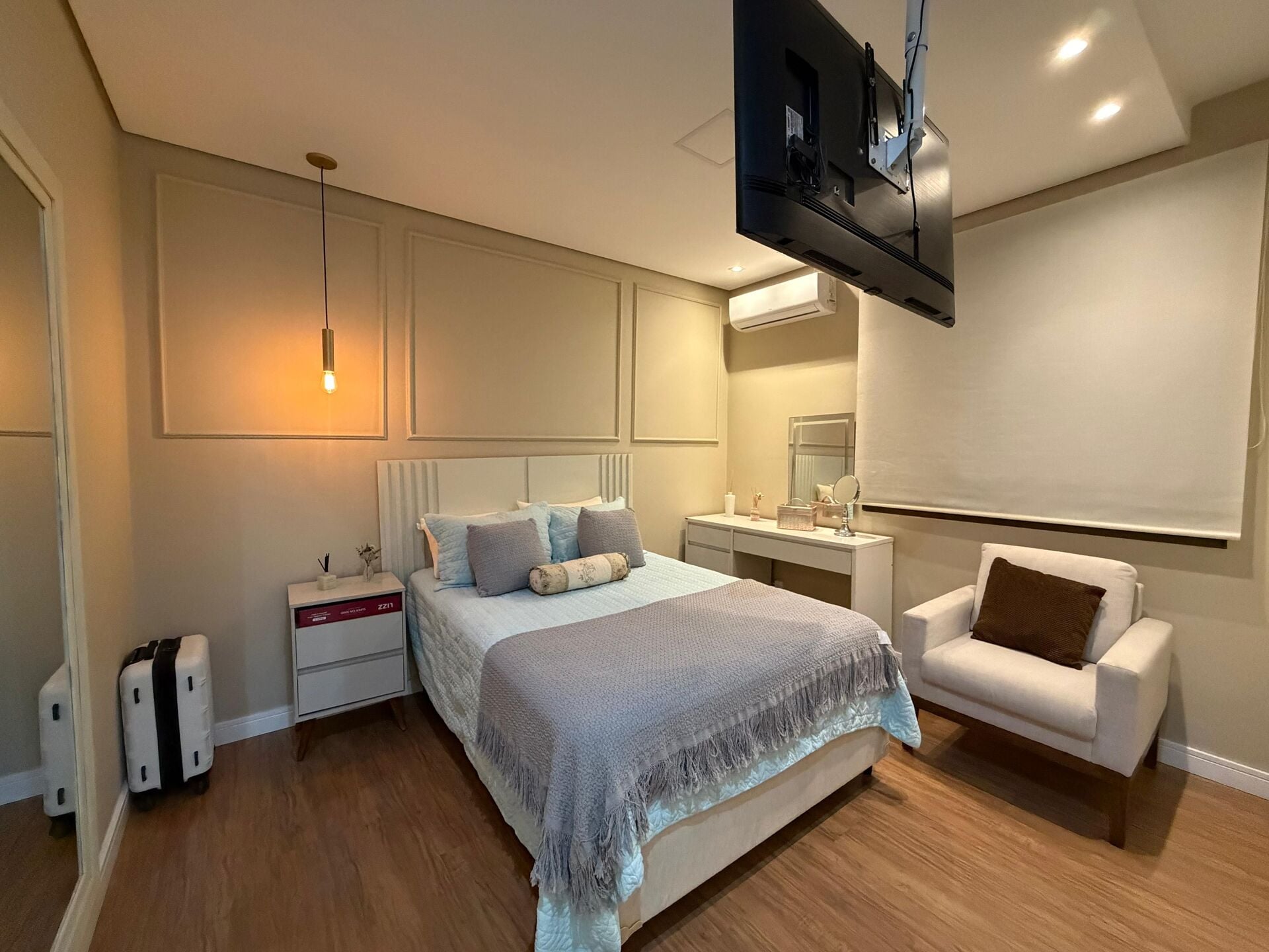 Apartamento 102 · 3 dorm. — Suíte 3