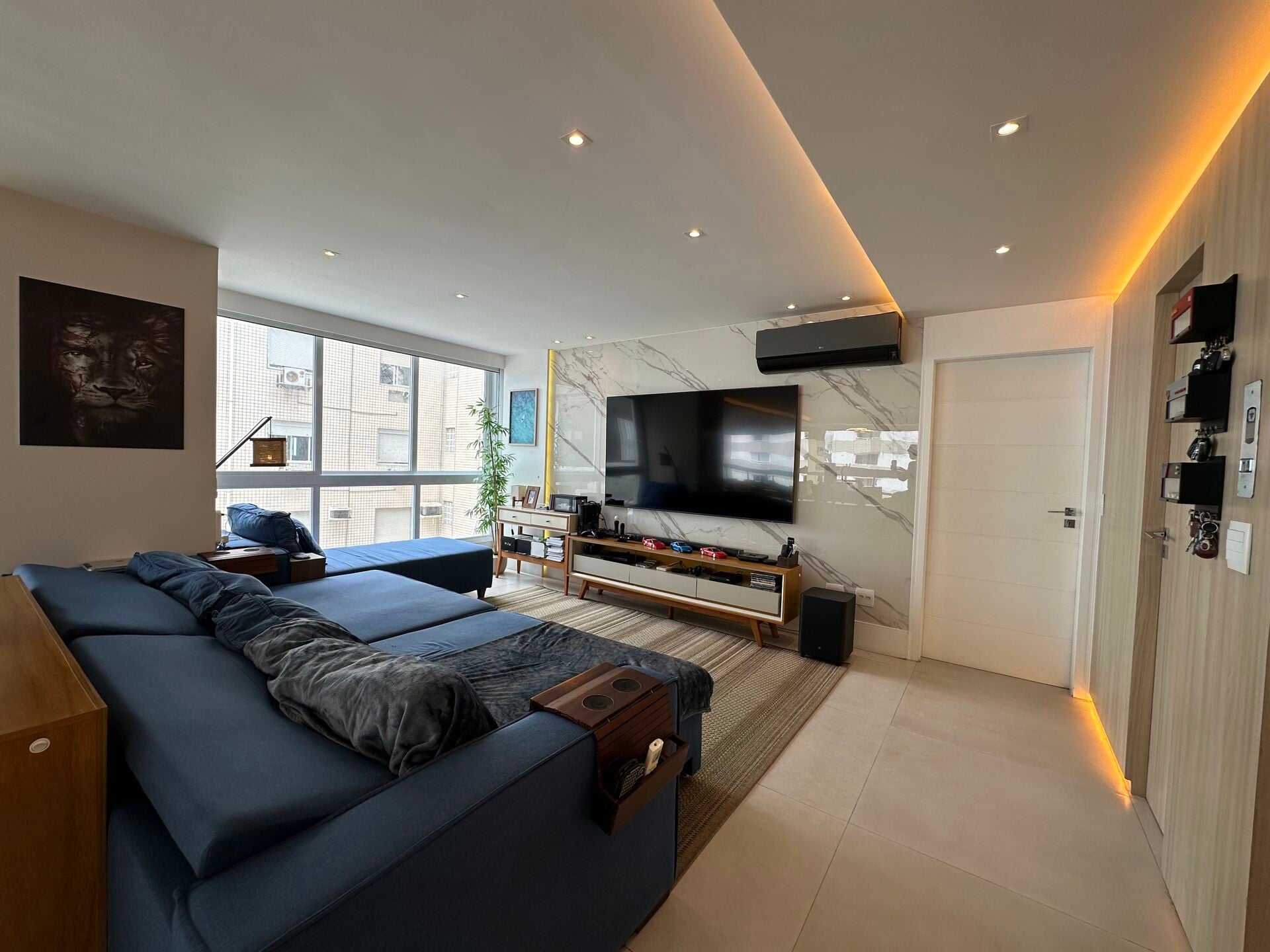 Apartamento 121 · 3 dorm. — Sala