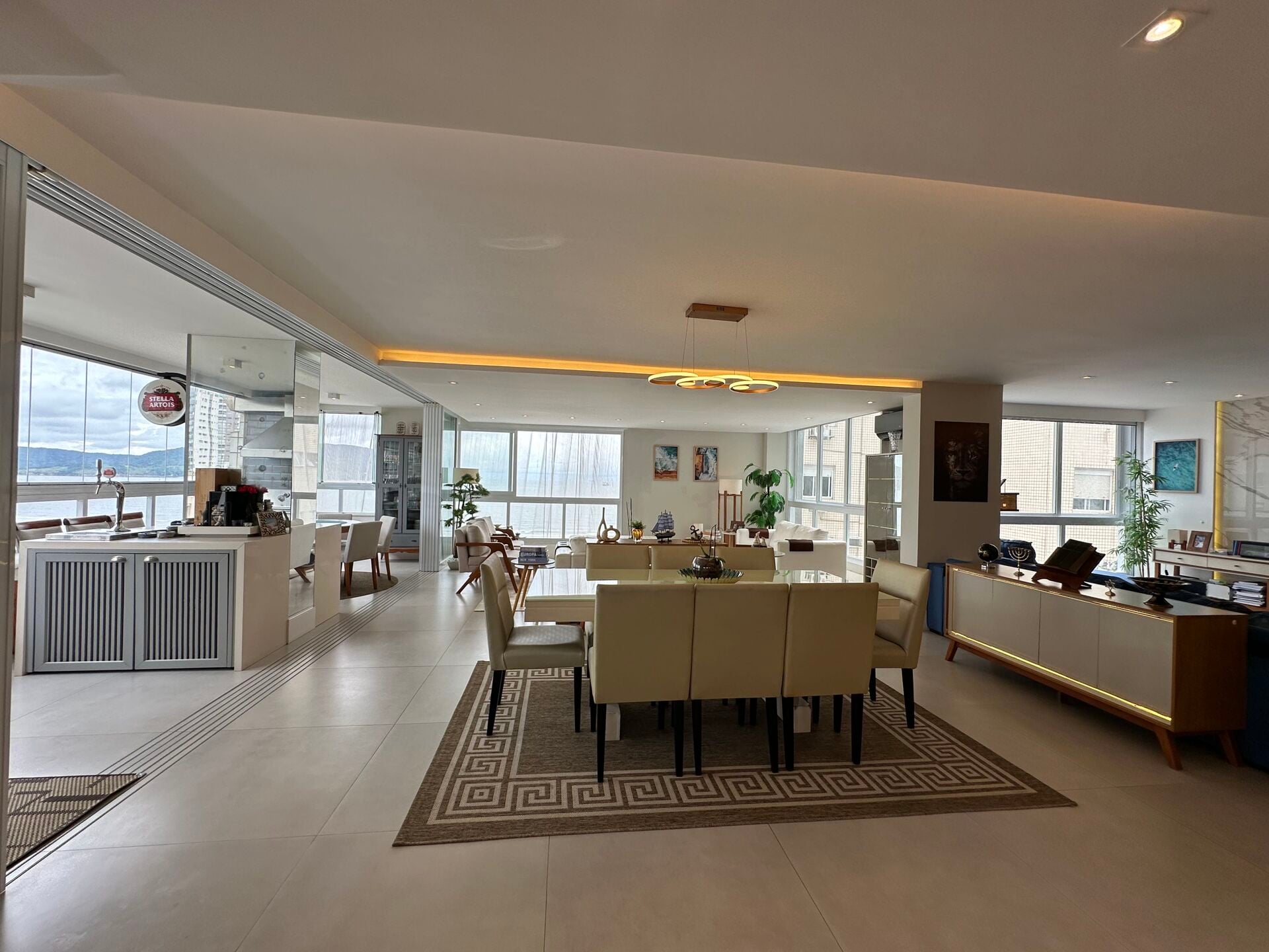 Apartamento 121 · 3 dorm. — Sala de jantar