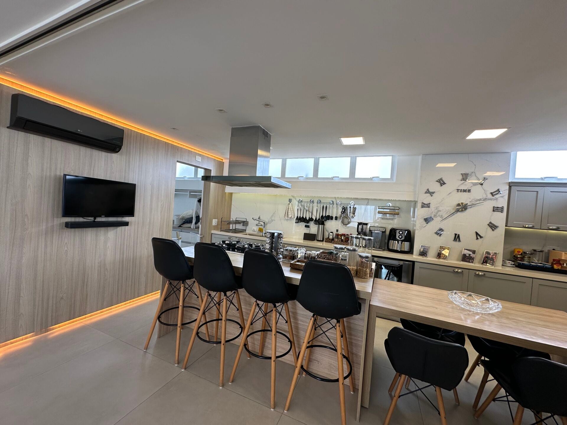 Apartamento 121 · 3 dorm. — Cozinha