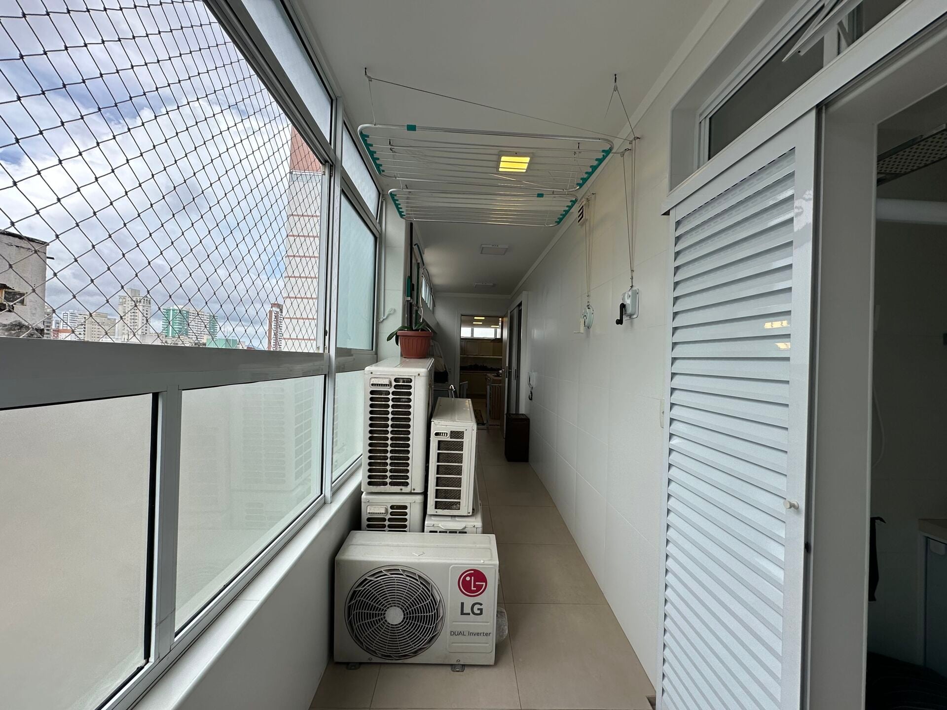 Apartamento 121 · 3 dorm. — Área de serviço