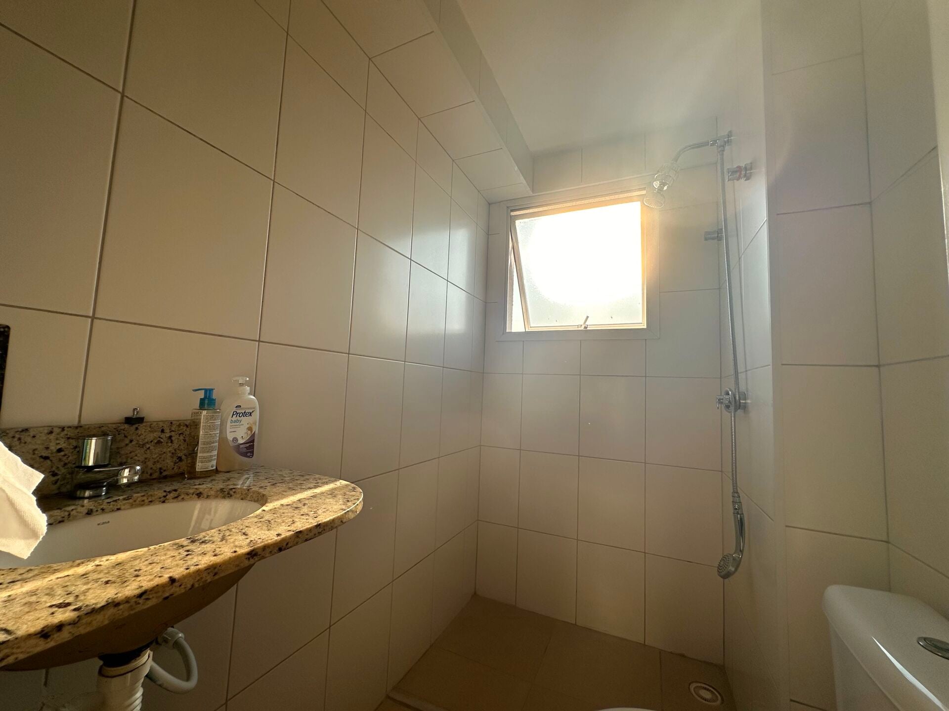 Apartamento 71 · 3 dorm. — Banheiro suite
