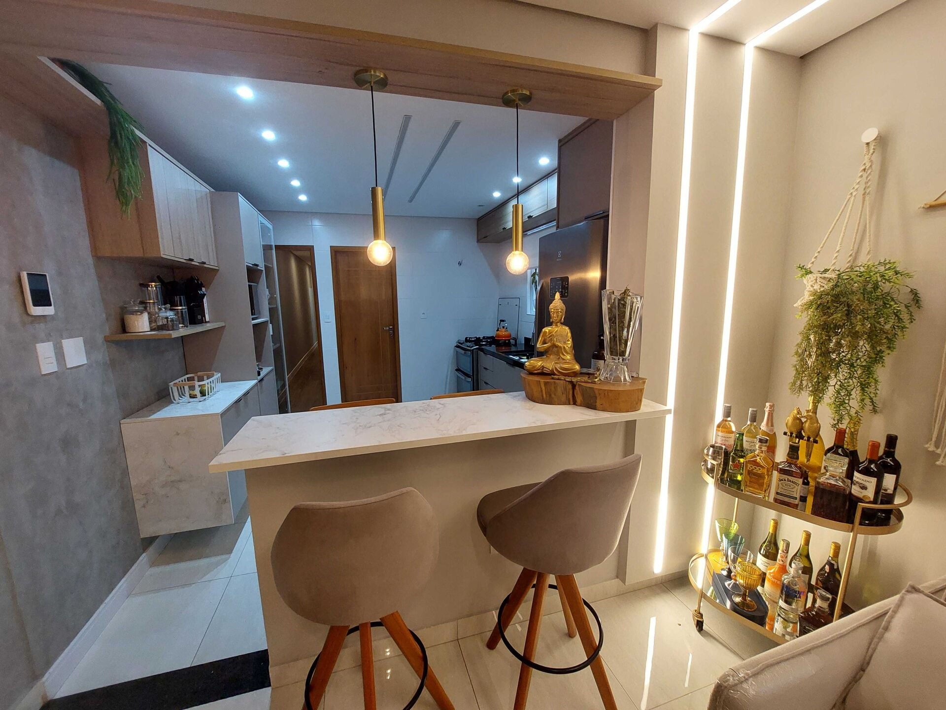 Casa Alto Padrão · 3 dorm. — Cozinha