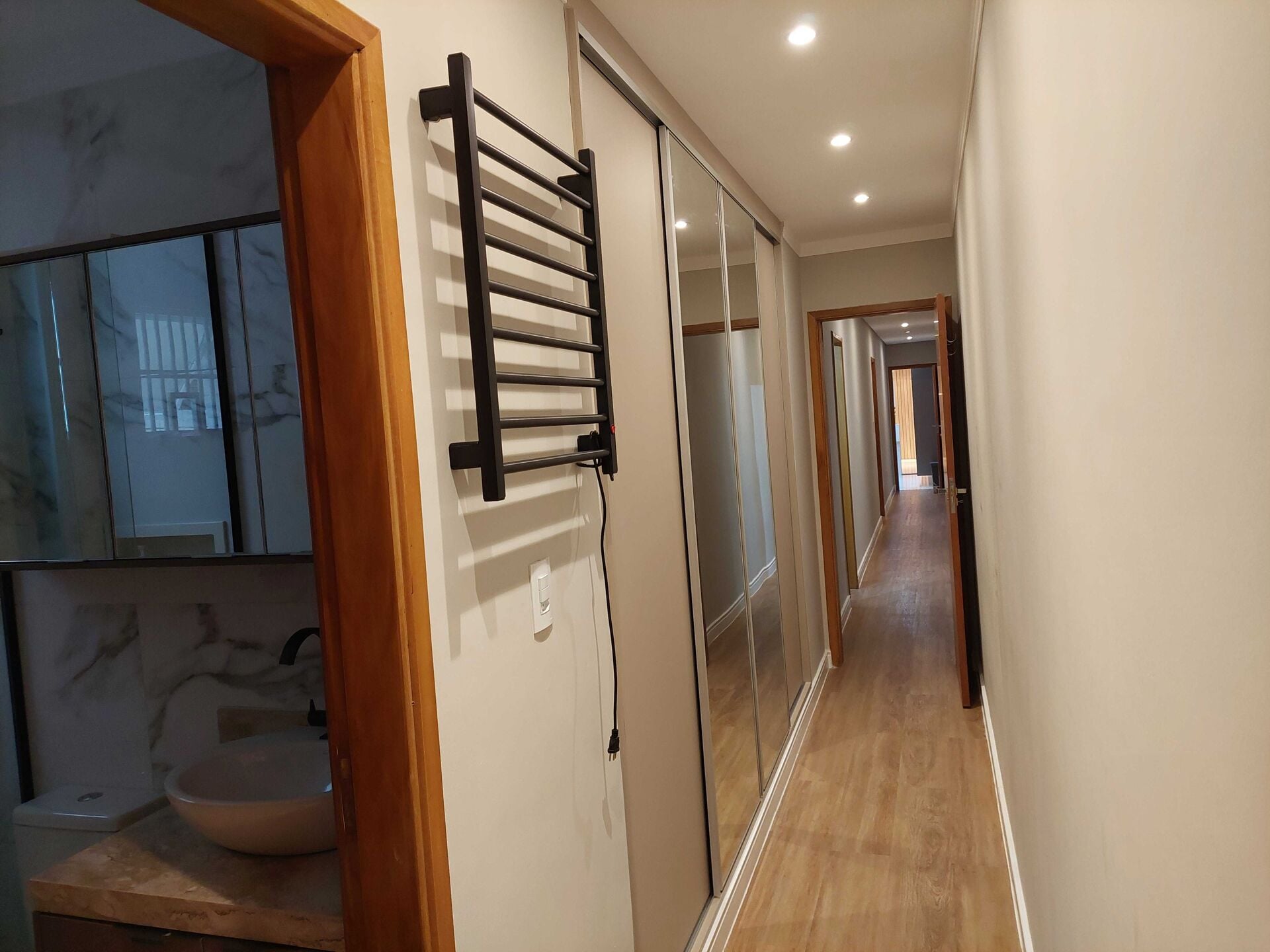 Casa Alto Padrão · 3 dorm. — Closet