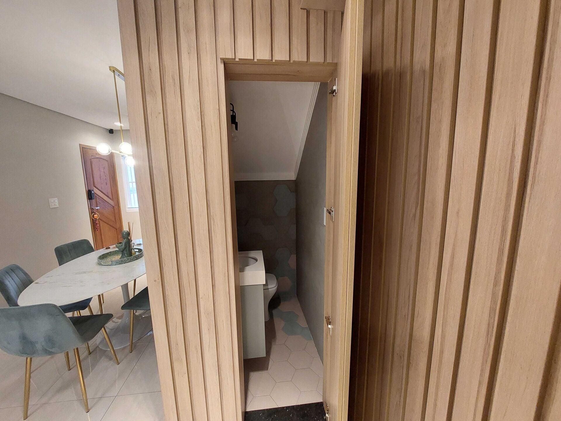 Casa Alto Padrão · 3 dorm. — Área de serviço