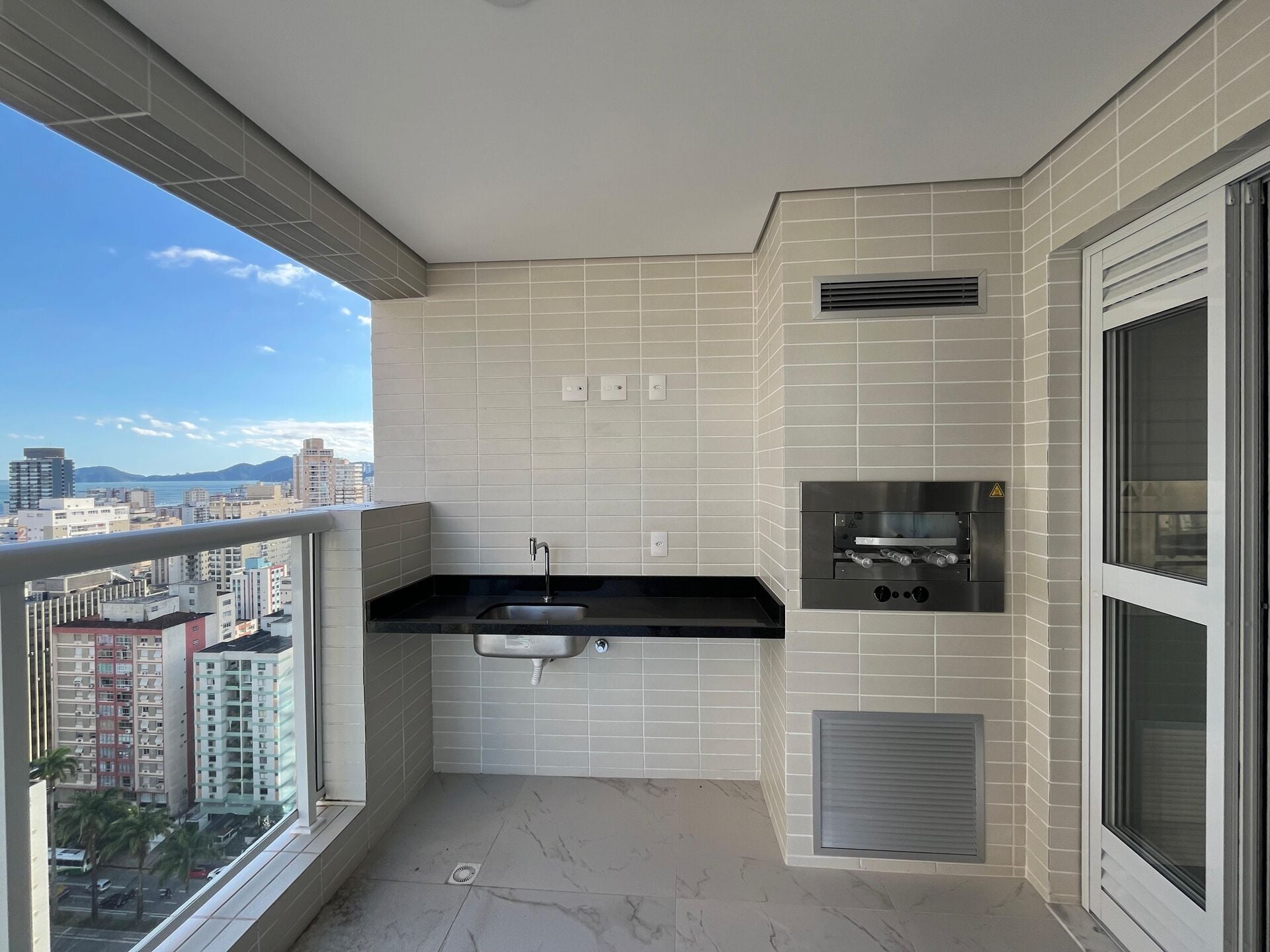 Apartamento 234 · 3 dorm. — Varanda gourmet