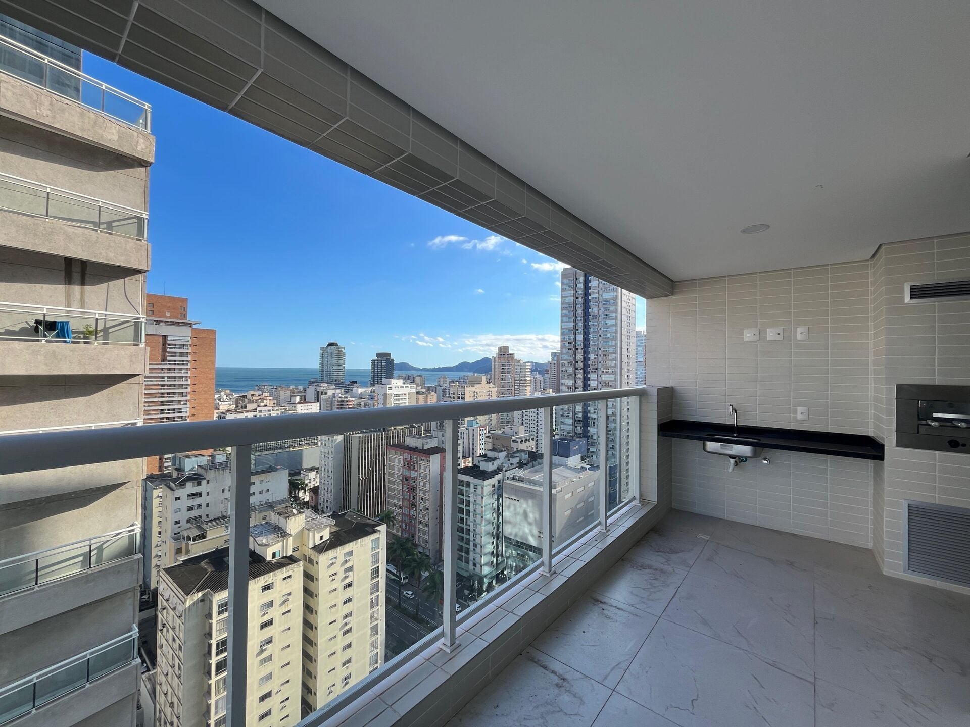 Apartamento 234 · 3 dorm.