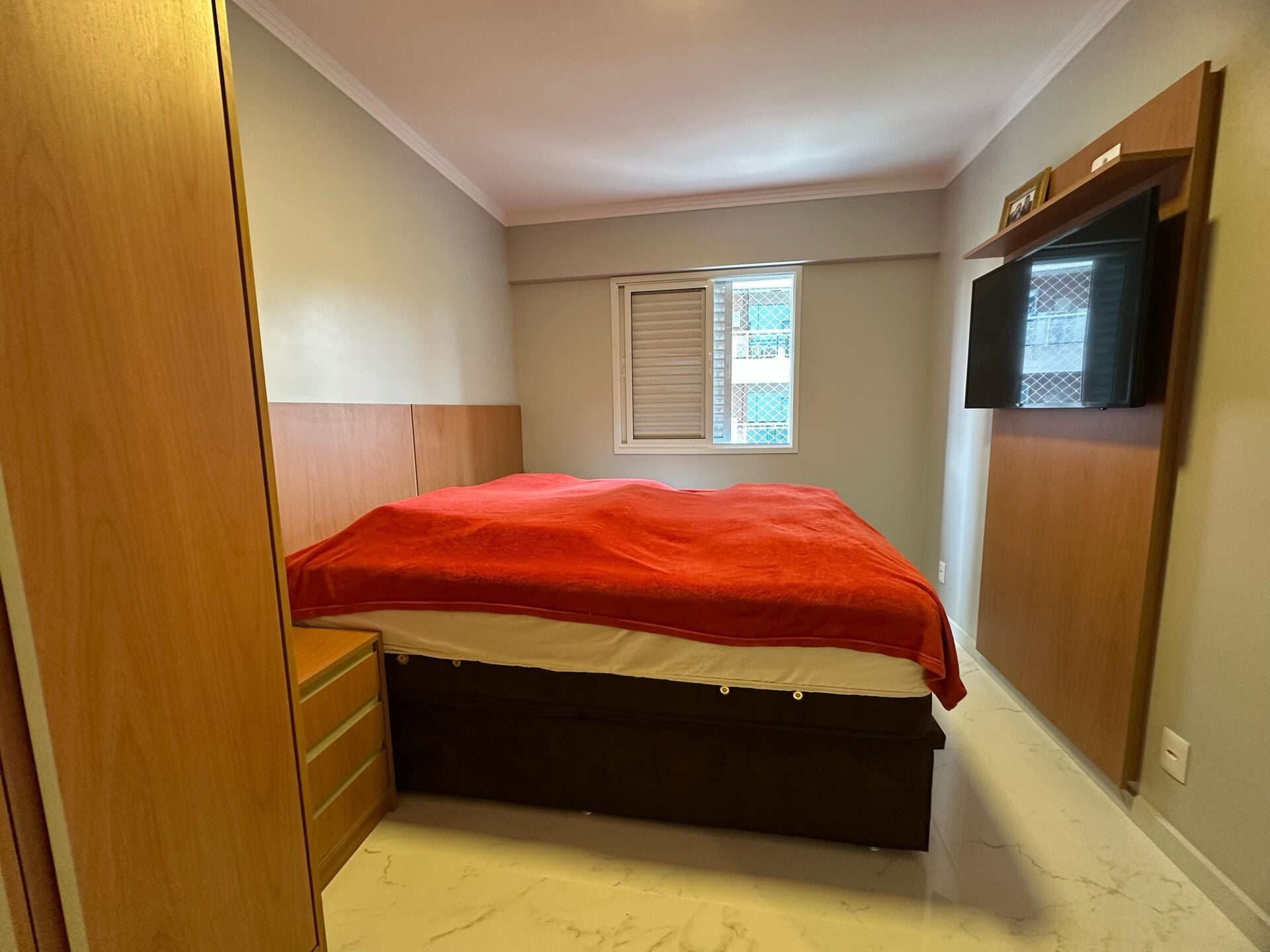 Apartamento 74 · 3 dorm. — Suíte