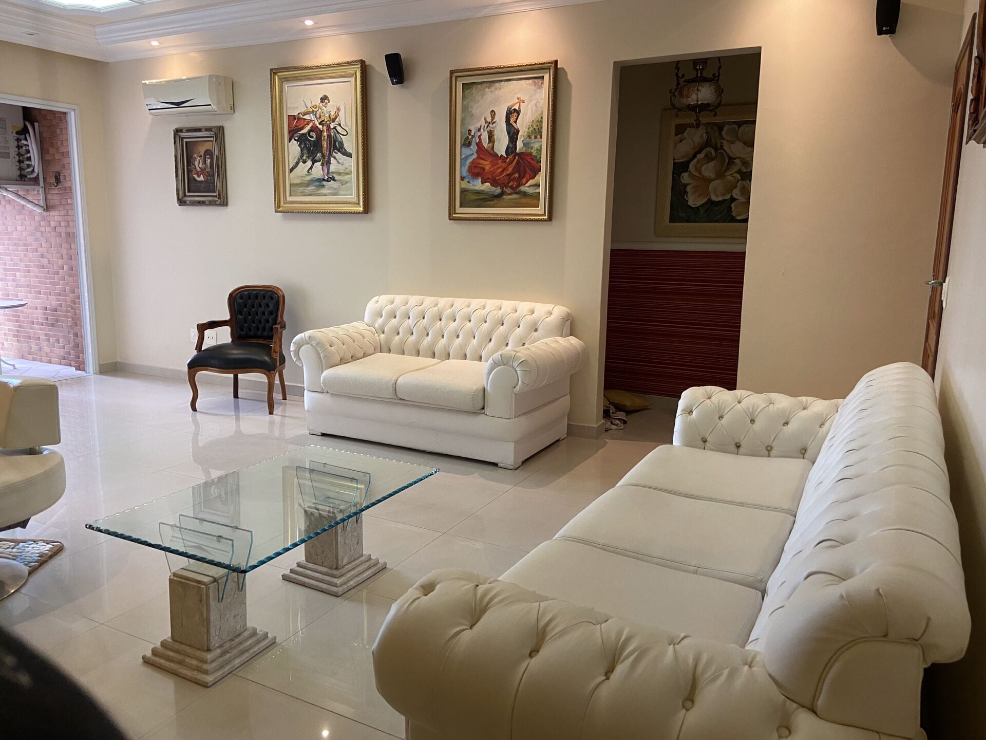 Apartamento 43 · 2 dorm. — Sala