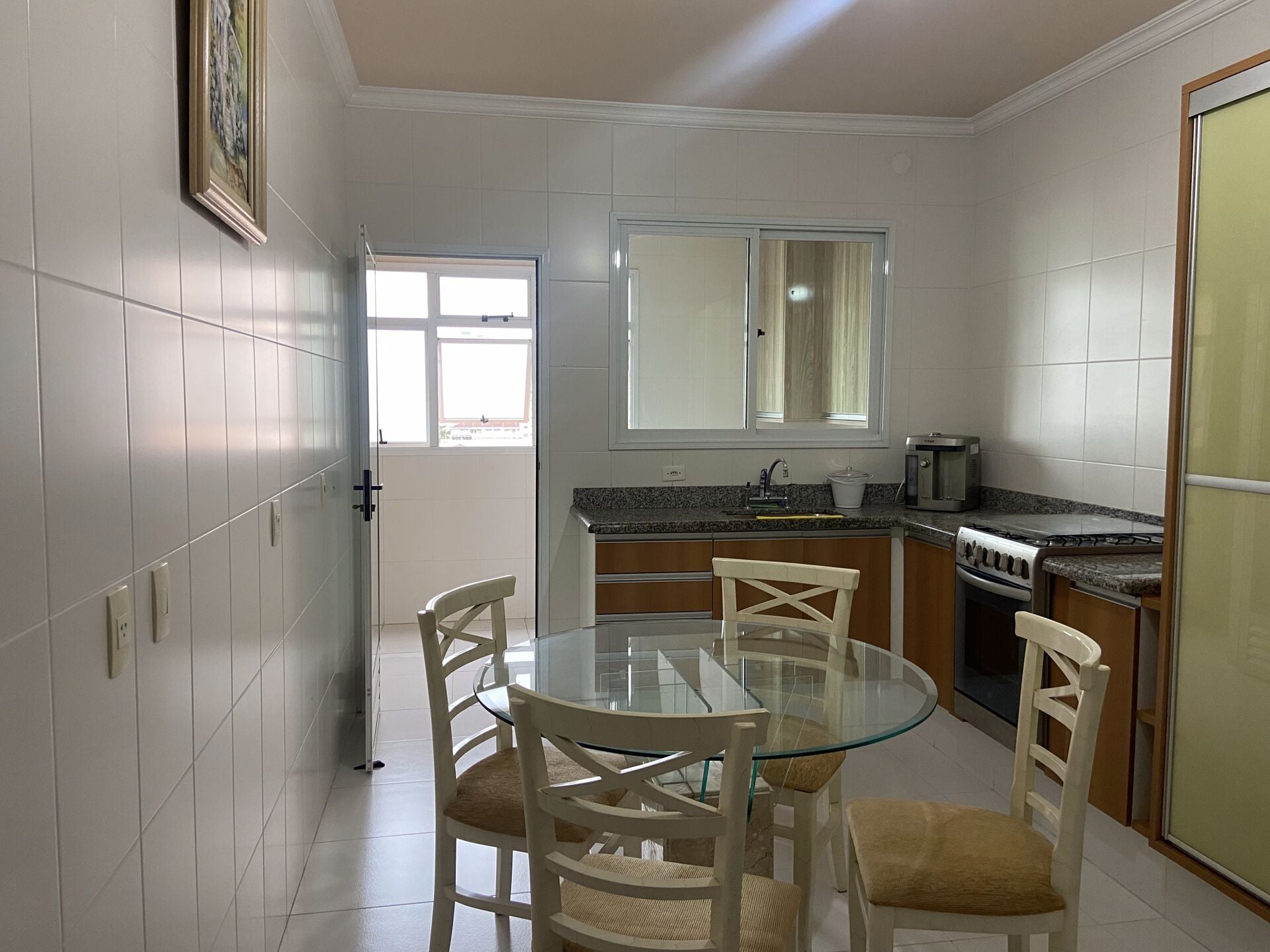 Apartamento 43 · 2 dorm. — Cozinha