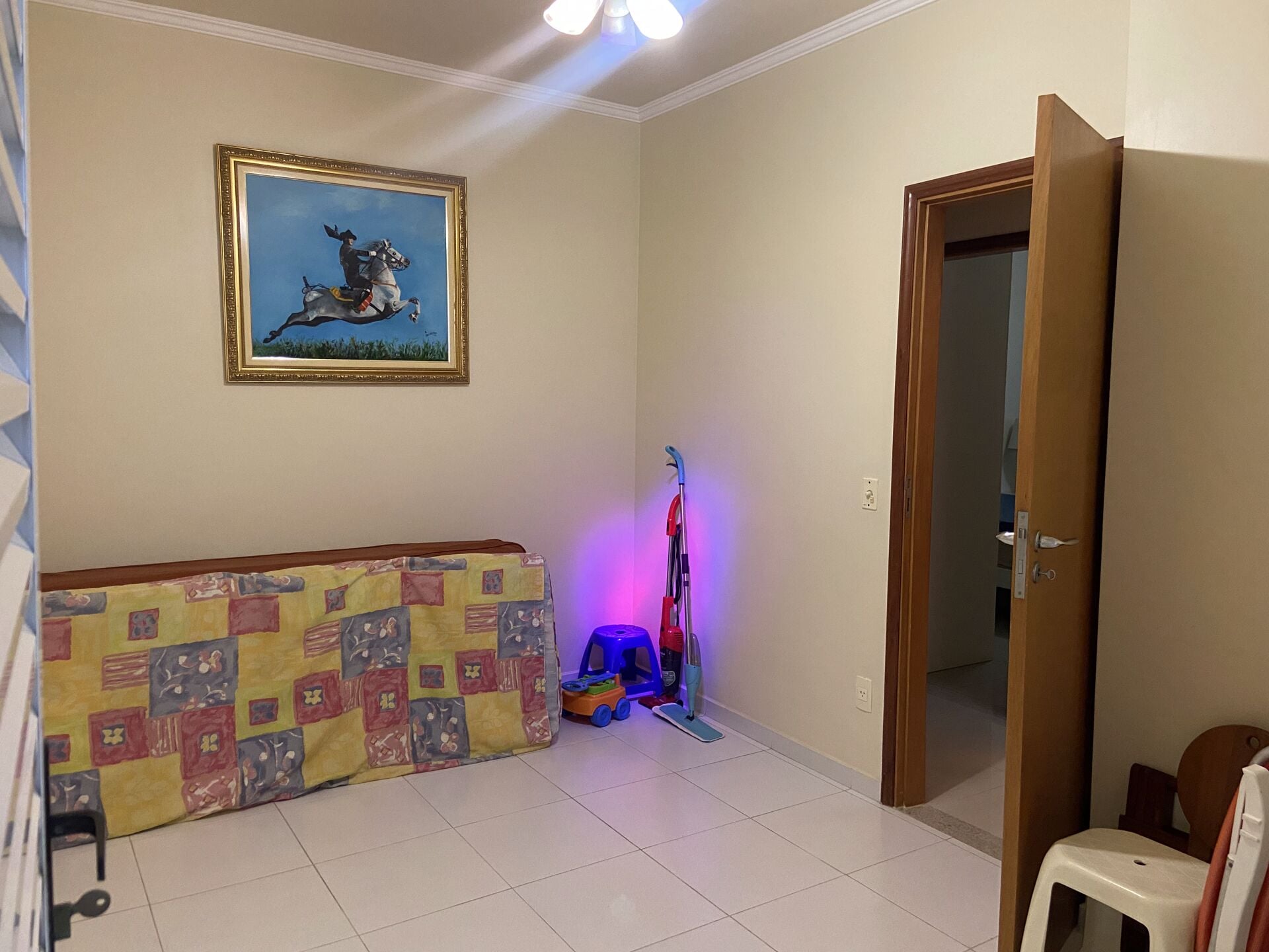 Apartamento 43 · 2 dorm. — Quarto