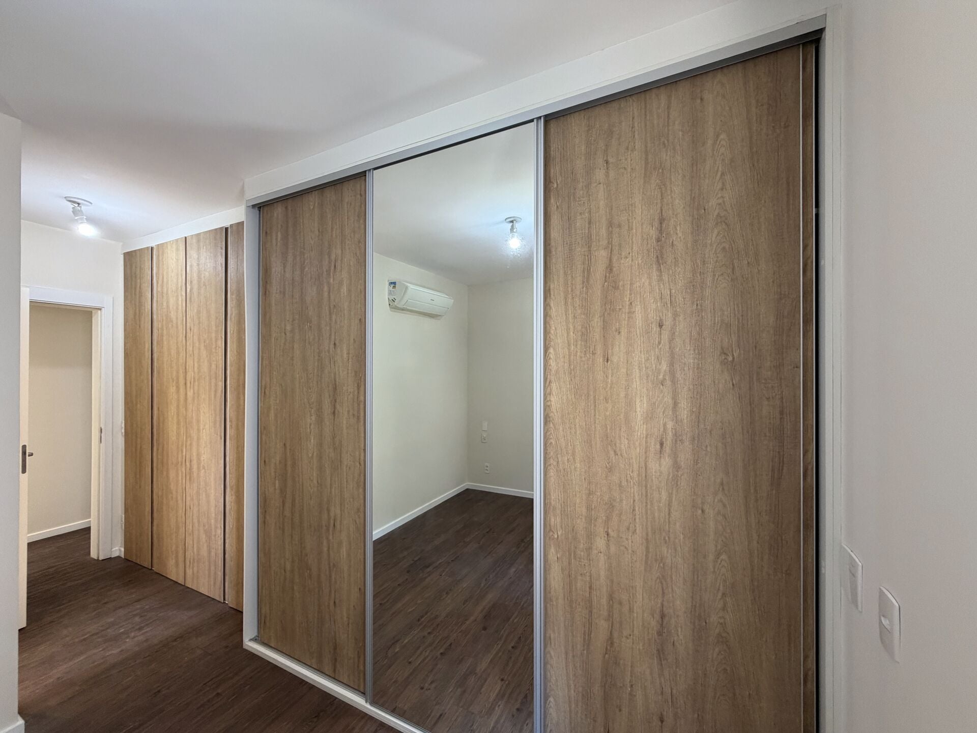 Apartamento 64 · 3 dorm. — Quarto 3
