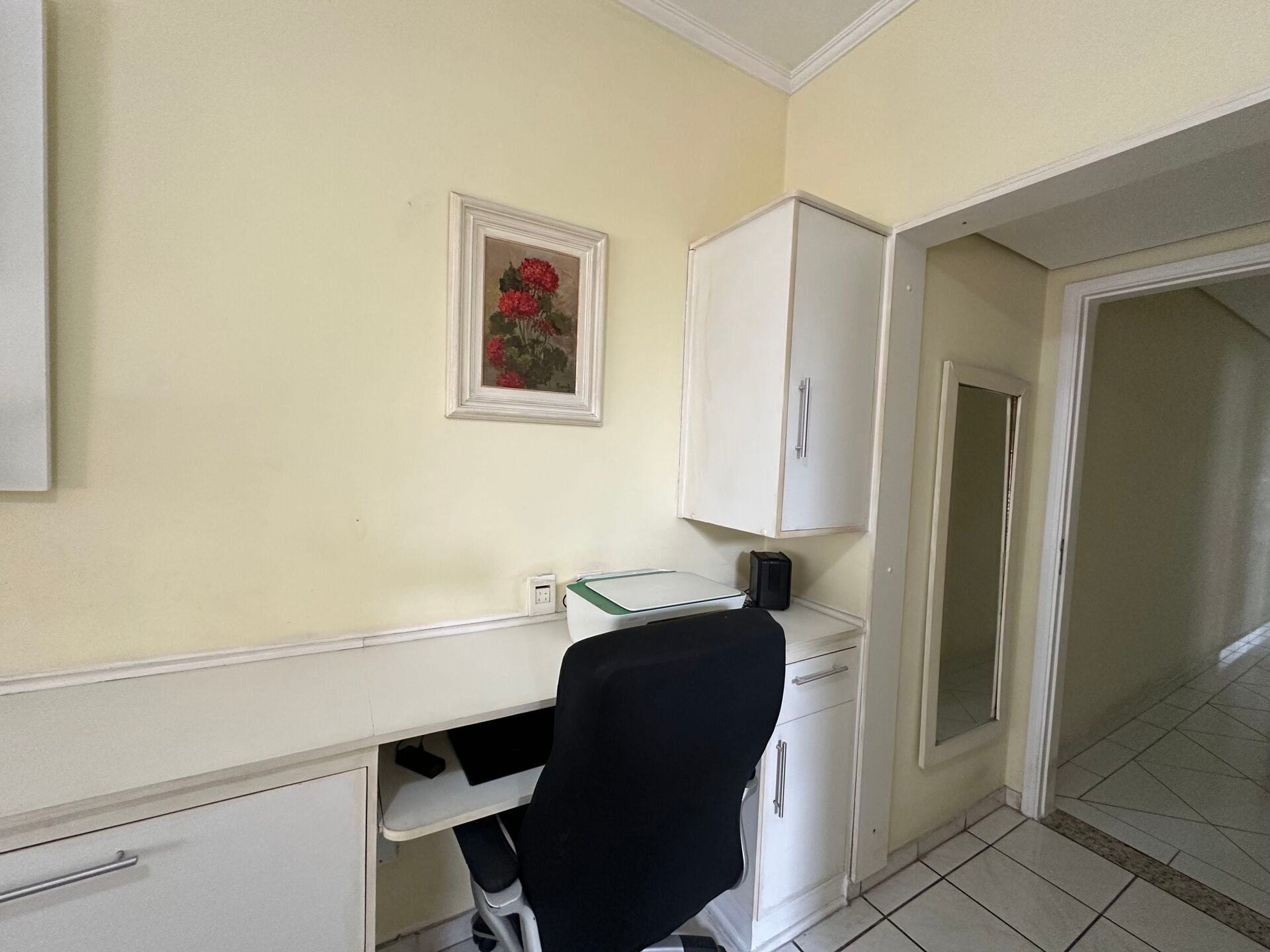 Apartamento 21 · 3 dorm. — Suíte