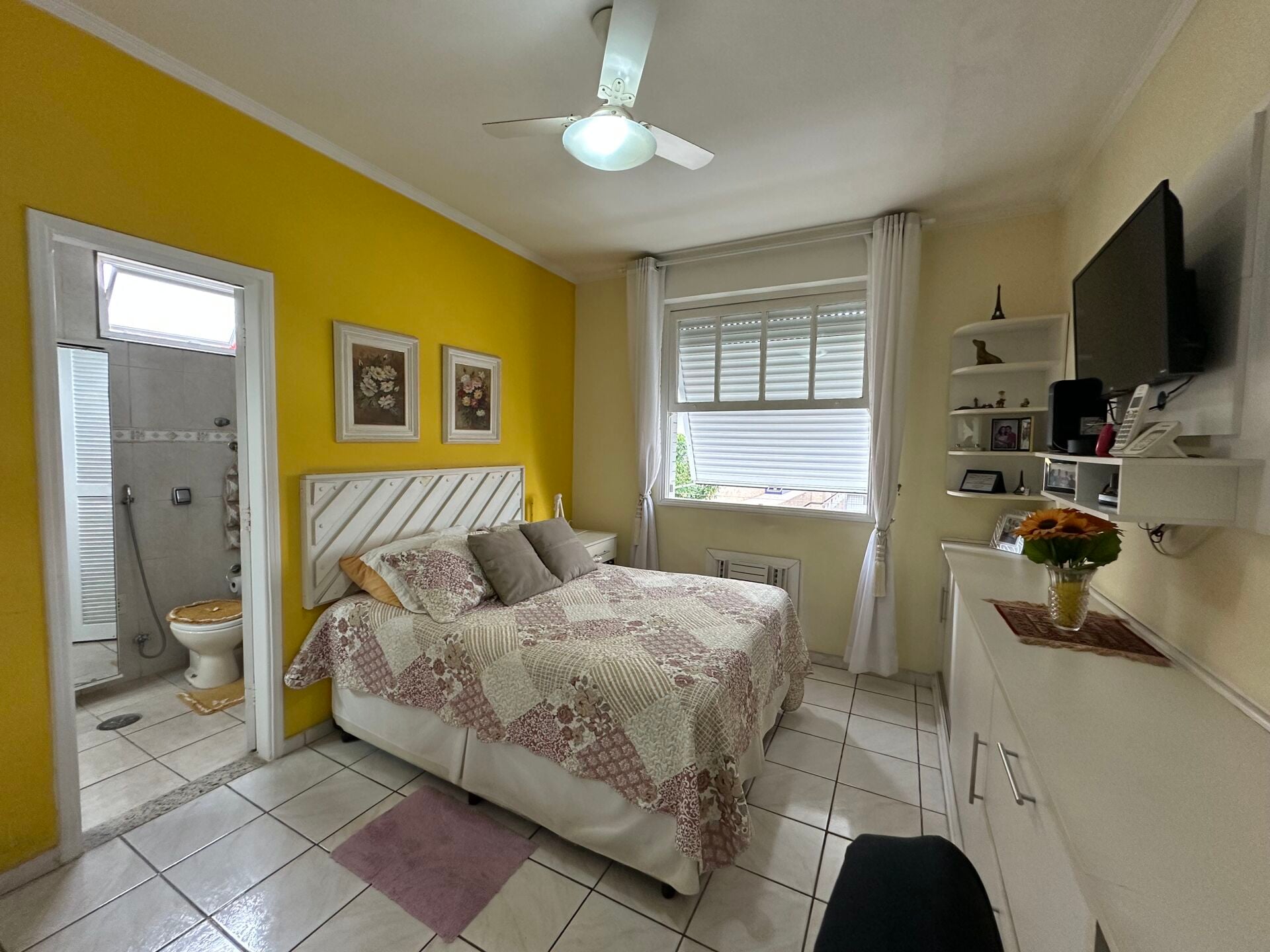 Apartamento 21 · 3 dorm. — Suíte