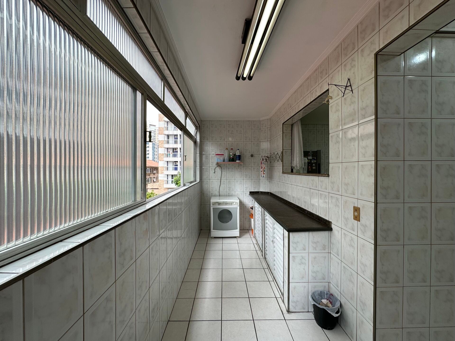 Apartamento 21 · 3 dorm. — Área de serviço
