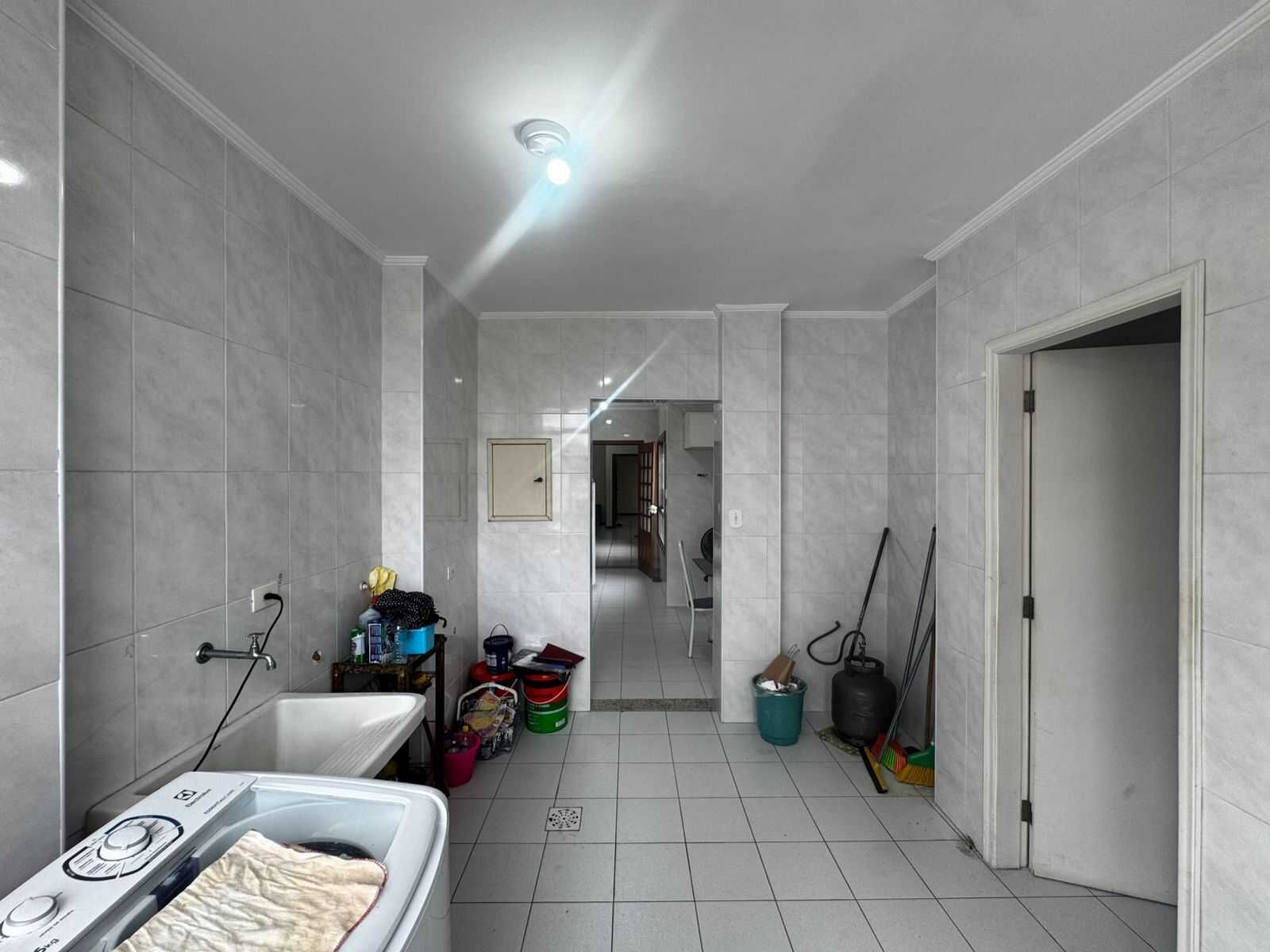 Apartamento 101 · 3 dorm. — Área de serviço