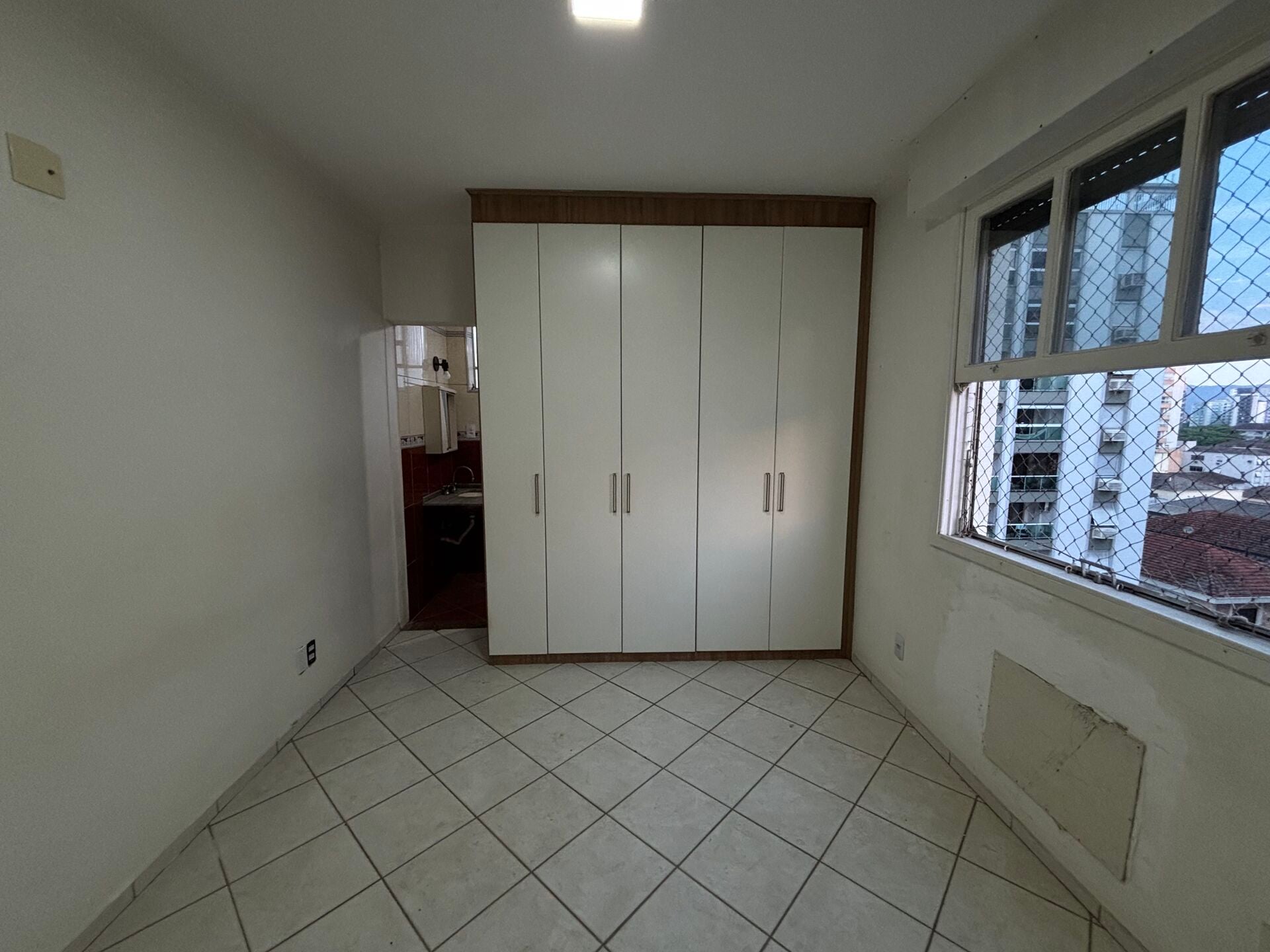 Apartamento 72 · 3 dorm. — Quarto