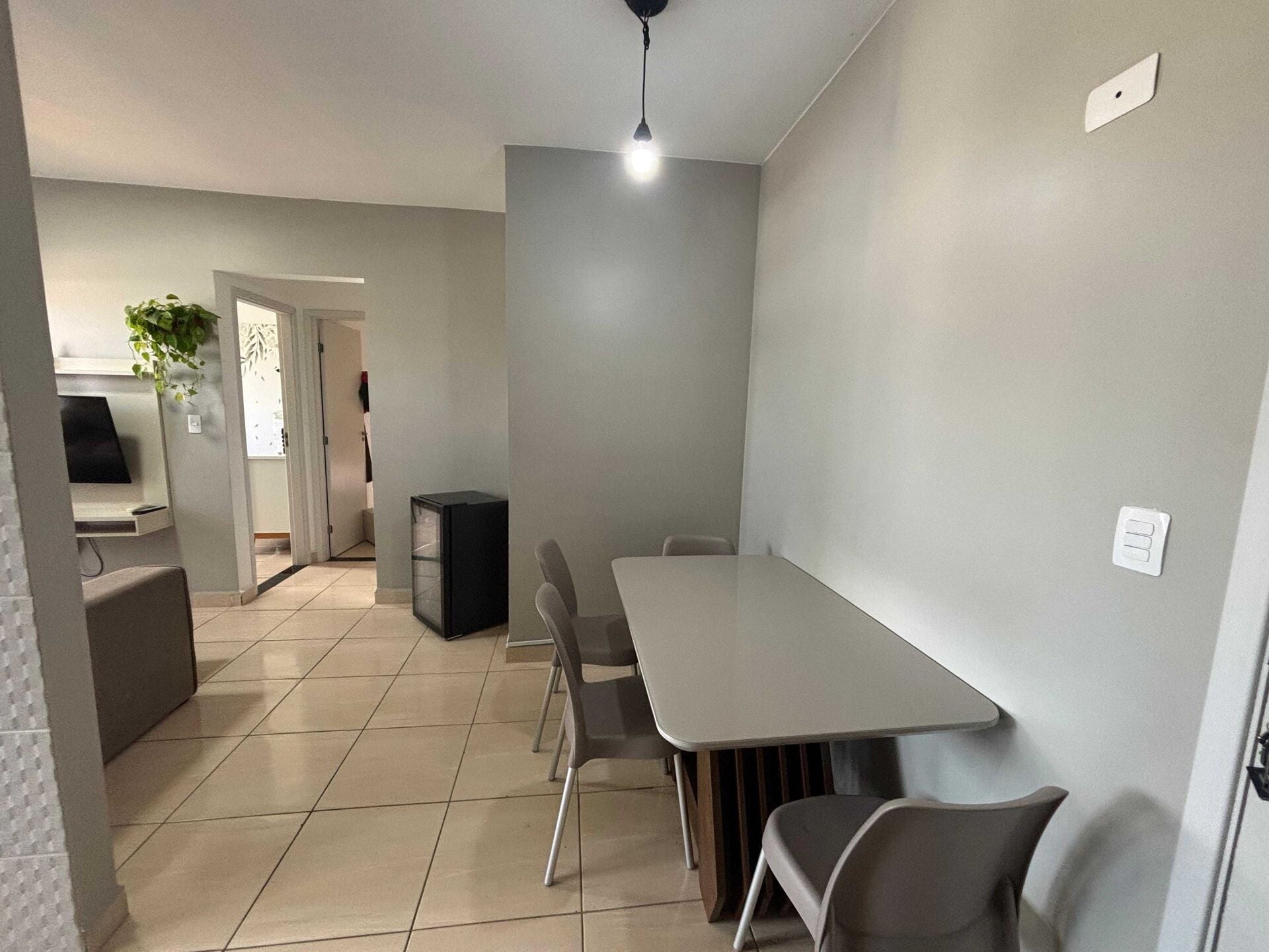 Apartamento 23 · 2 dorm. — Sala de jantar