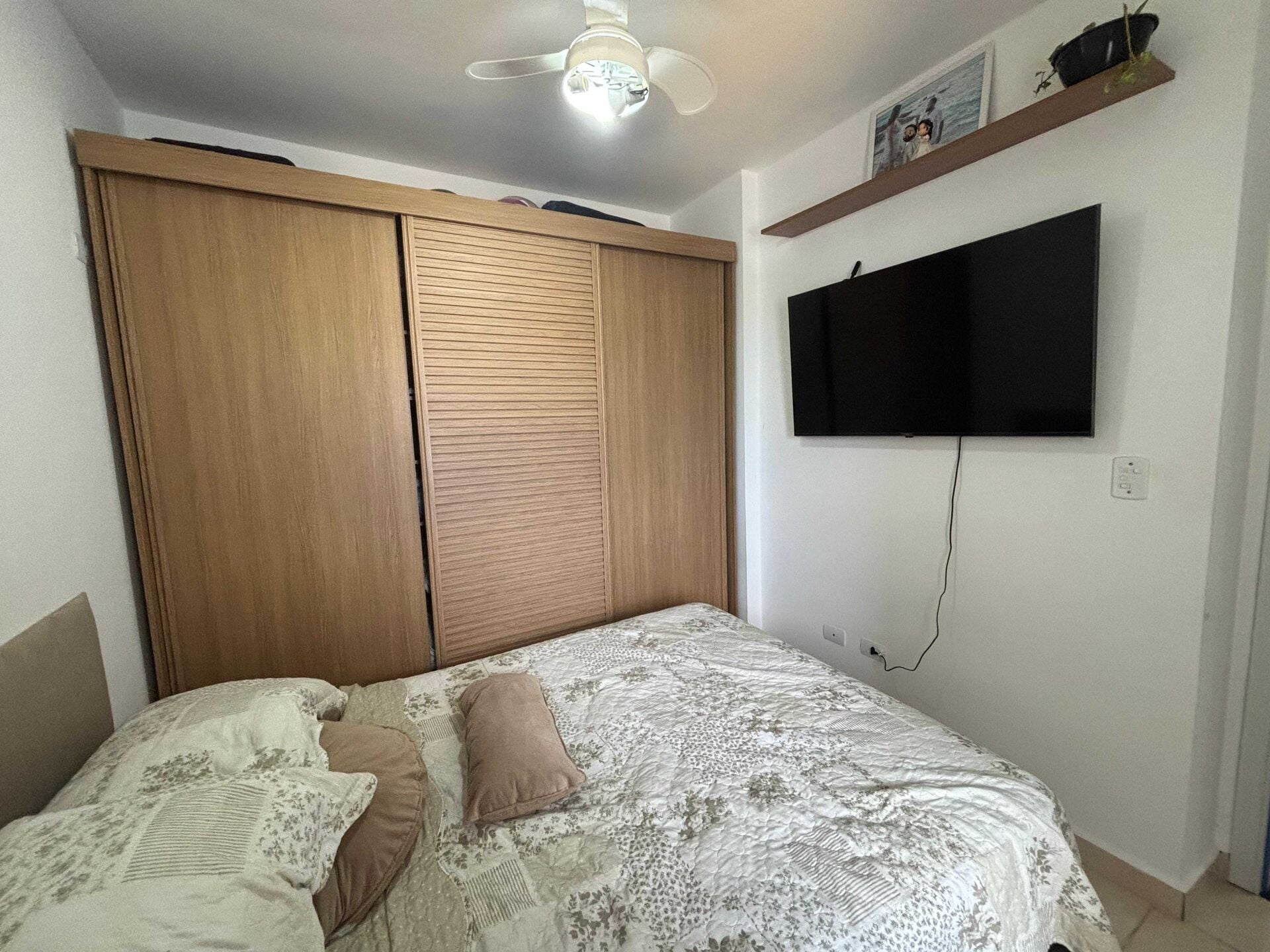 Apartamento 23 · 2 dorm. — Quarto 1