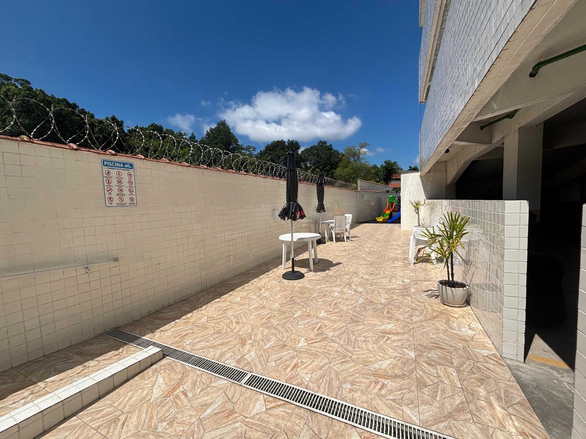 Apartamento 23 · 2 dorm. — Lazer
