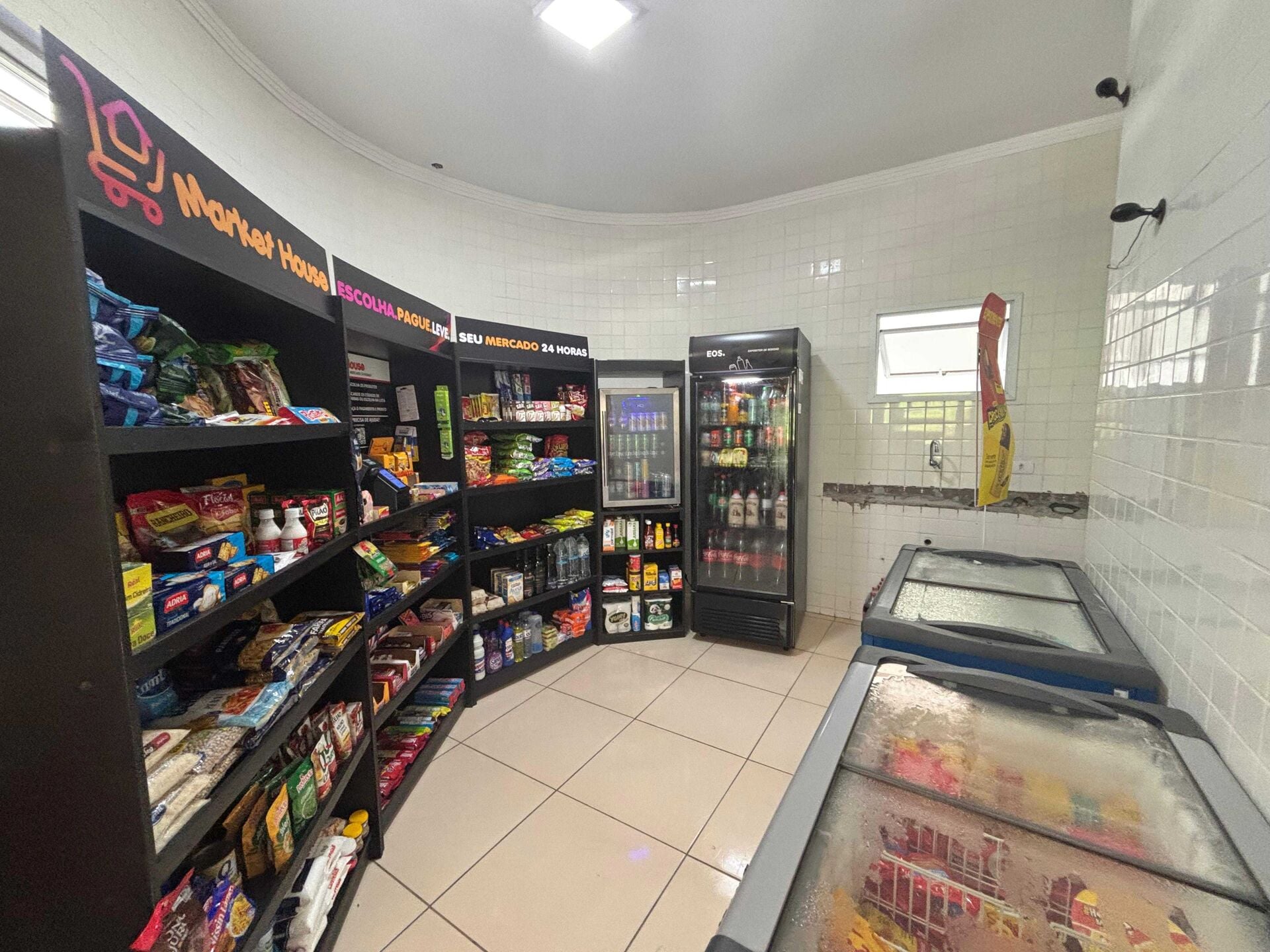 Apartamento 23 · 2 dorm. — Lazer mini mercado