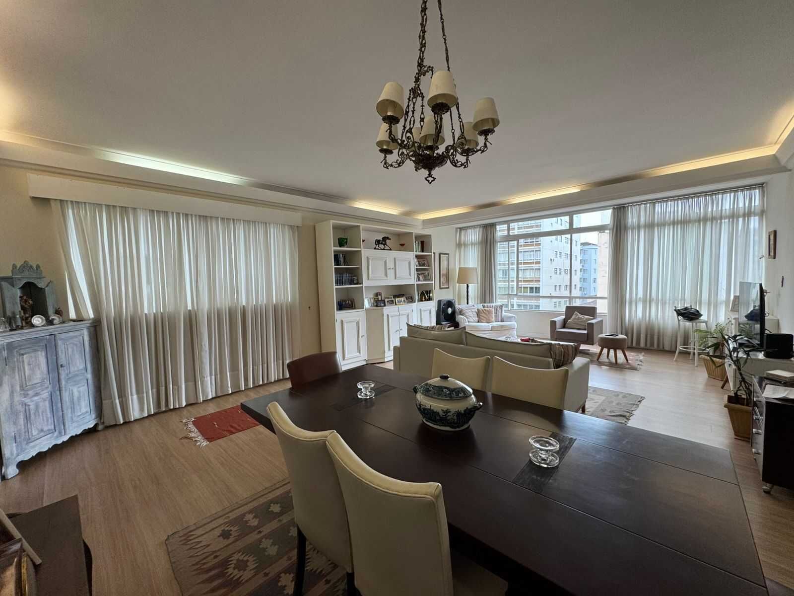 Apartamento 702 · 3 dorm. — Sala